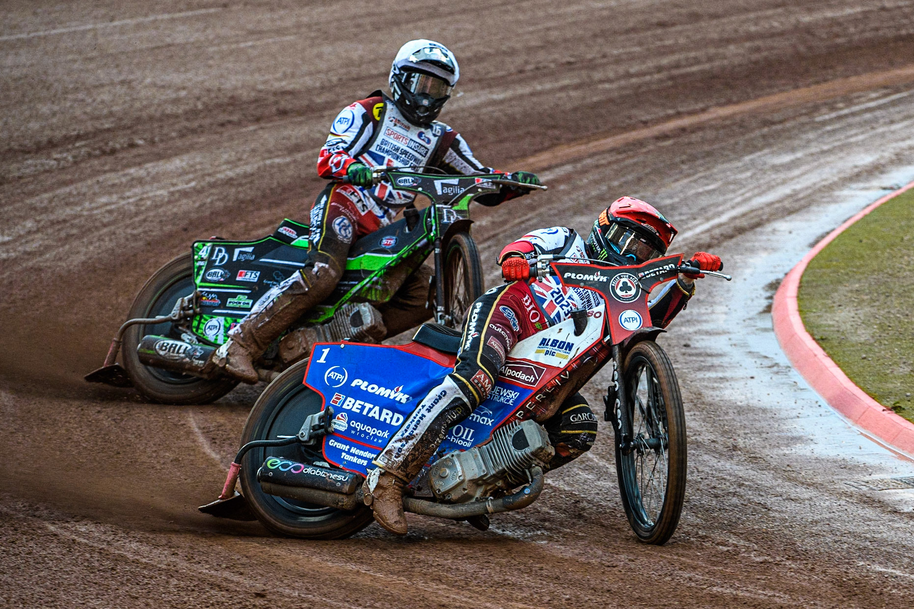 Dan Bewley (Red) leads Charles Wright  (White) during the Sports Insure British Speedway Final at the National Speedway Stadium, Manchester on Monday 14th August 2023. (Photo: Ian Charles | MI News)