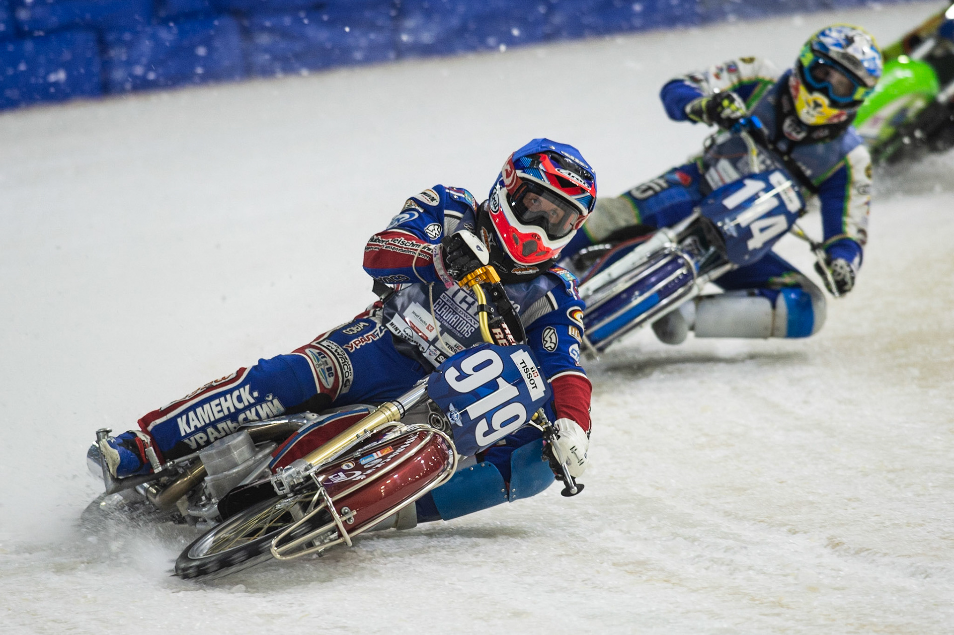 Photo: Ian Charles

Dmitri Khomitsevich (919) leads Dinar Valeev (114)

FIM Ice Speedway Gladiators World Championship, Event 5.1, Ice Rink Thialf, Heerenveen, Netherlands Saturday  30  March  2019