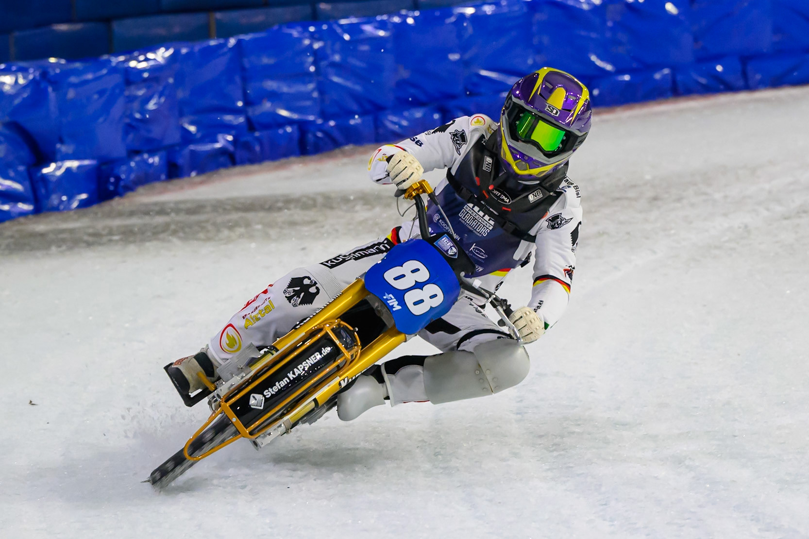 Max Niedermaier (88) of Germany practices during practice for the FIM Ice Speedway Gladiators World Championship Final 3 at Ice Rink Thialf, Heerenveen on Saturday 11th April 2026. (Photo: Ian Charles | MI News)