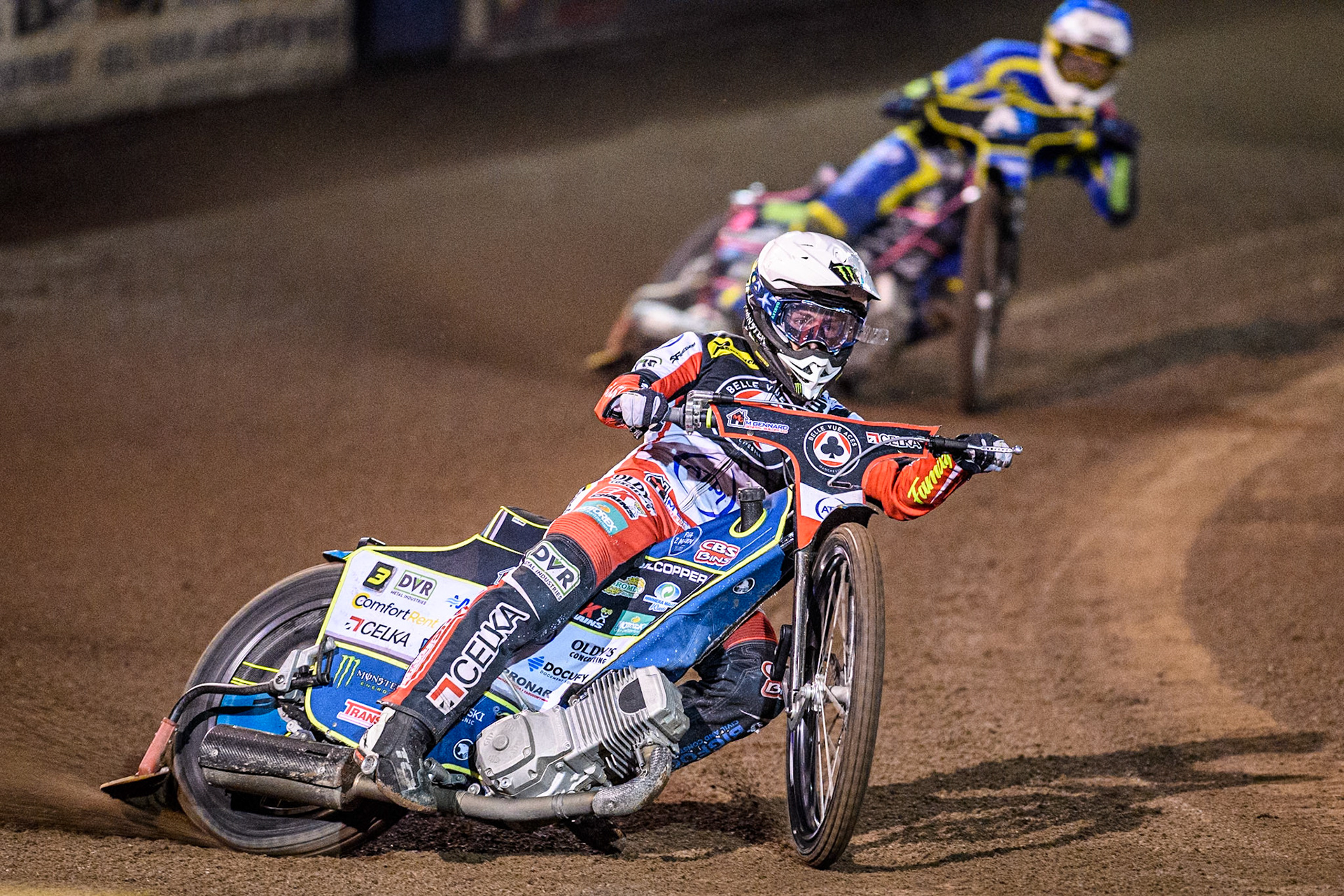 Belle Vue Aces' Jaimon Lidsey  in White leading Sheffield Tigers' Josh Pickering  in Blue during the Rowe Motor Oil Premiership Play Off Semi Final 2nd leg between Sheffield Tigers and Belle Vue Aces at Owlerton Stadium, Sheffield on Thursday 19th September 2024. (Photo: Ian Charles | MI News)