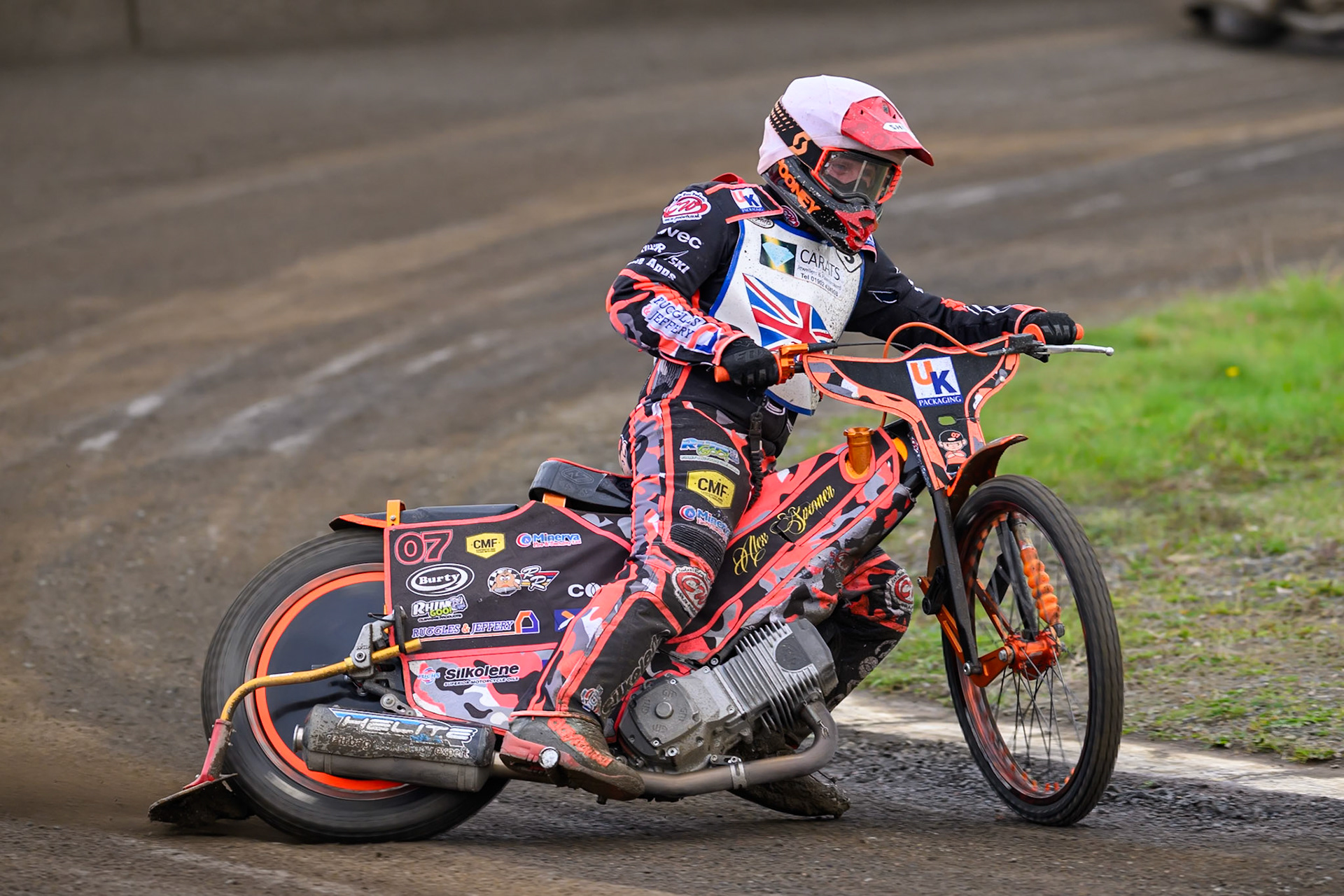 Alex Spooner in action during the Derbyshire Open at Hi-Edge Speedway, Buxton on Sunday 27th September 2026. (Photo: Ian Charles | MI News)