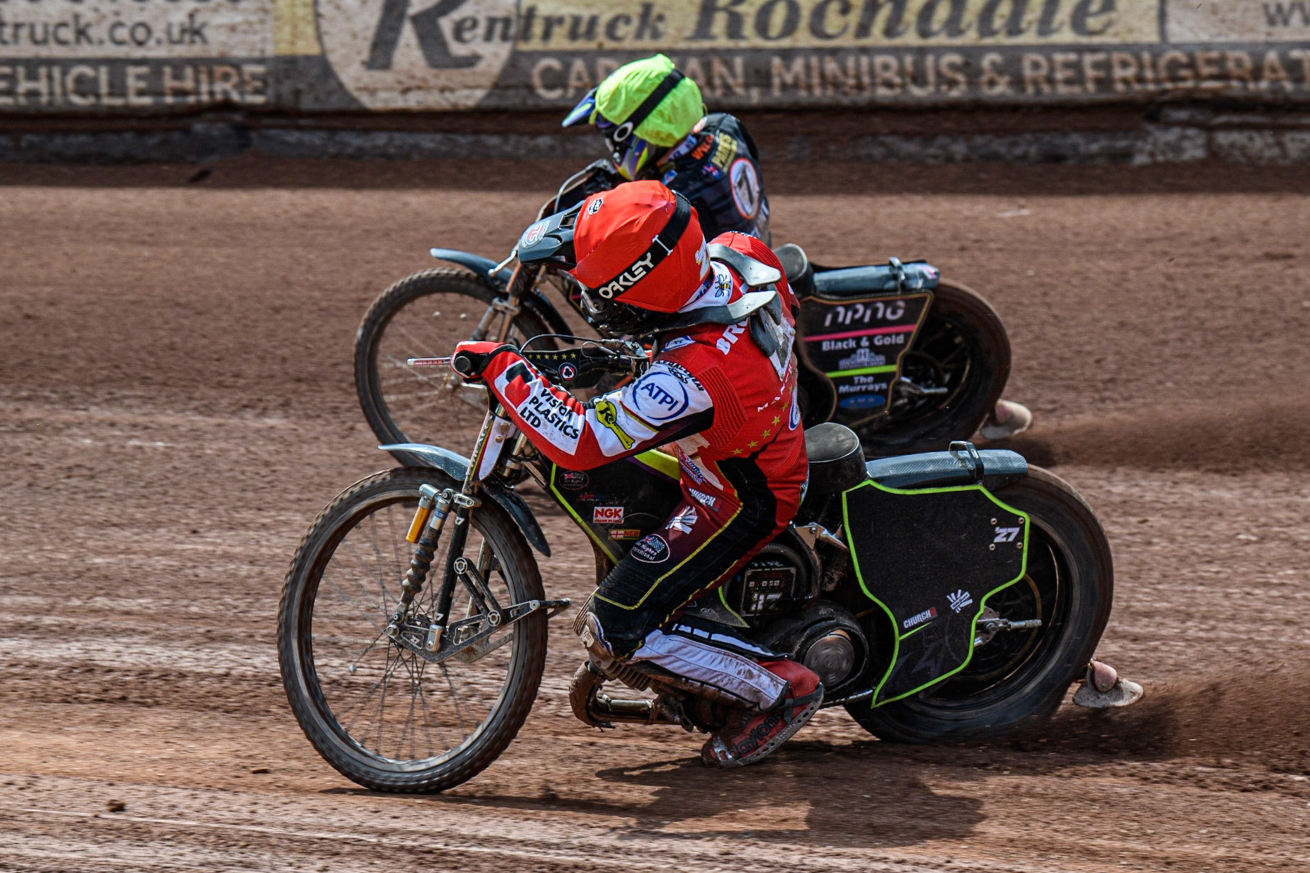 Tom Brennan (Red) inside Leon Flint (Yellow) during the Sports Insure Premiership match between Belle Vue Aces and Wolverhampton Wolves at the National Speedway Stadium, Manchester on Monday 29th May 2023. (Photo: Ian Charles | MI News)