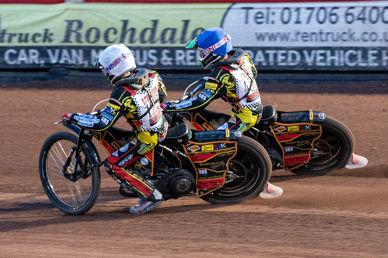 Photo: Ian Charles

Dan Thompson (White) leads Joe Thompson (Blue)

Summer Speed Saturday & British Youth Speedway Championship Round 5, National Speedway Stadium, Manchester, Saturday 22 June 2019