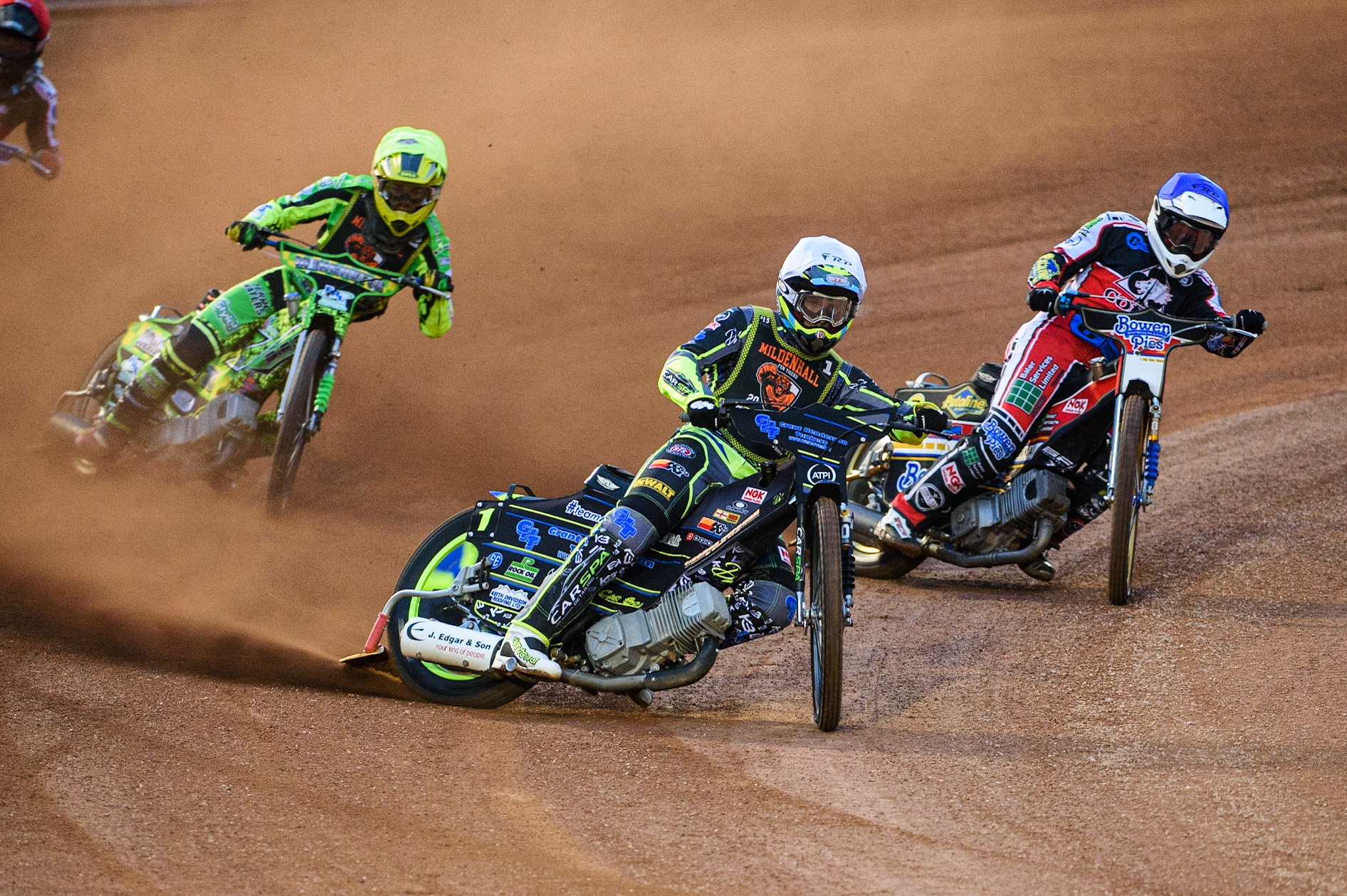 MANCHESTER, SEPT 3RD. Kyle Bickley  (White) leads Sam Bebee  (Yellow),  and Paul Bowen (Blue) during the National Development League match between Belle Vue Aces and Mildenhall Fens Tigers at the National Speedway Stadium, Manchester on Friday 3rd September 2021. (Credit: Ian Charles | MI News)