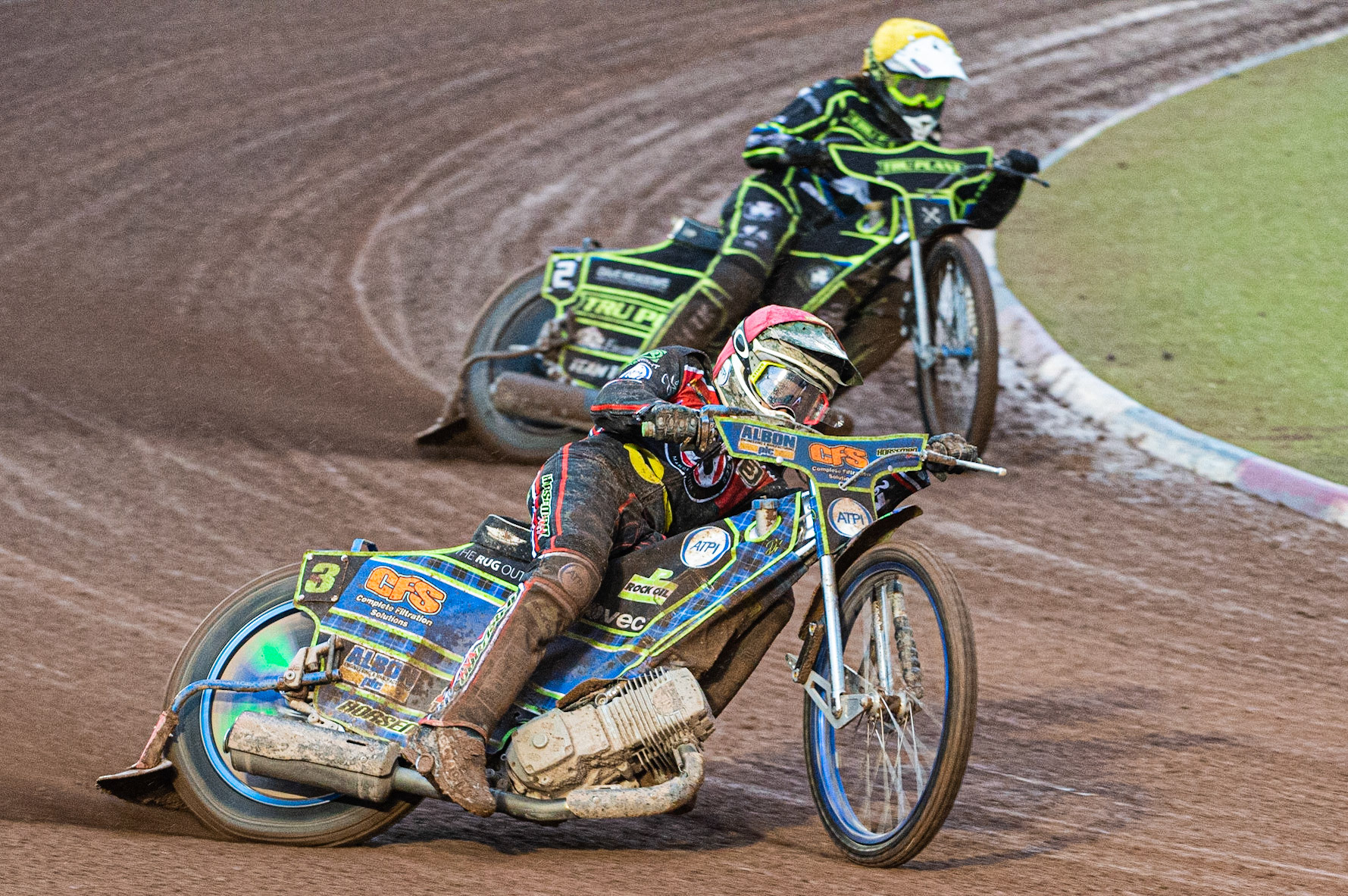 Photo by Ian Charles

Dan Bewley  (Red) outside Richard Lawson  (Yellow)


Belle Vue Aces v Ipswich Witches, British Speedway Premiership, Belle Vue National Speedway Stadium, Manchester, Monday 8  July  2019