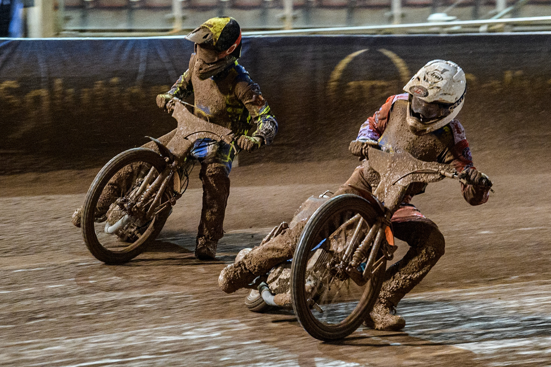 Sheffield Cubs' Stene Pijper  in White rides inside Sheffield Cubs' Kean Dicken in Yellow during the WSRA National Development League match between Belle Vue Colts and Sheffield Tiger Cubs at the National Speedway Stadium, Manchester on Monday 7th October 2024. (Photo: Ian Charles | MI News)