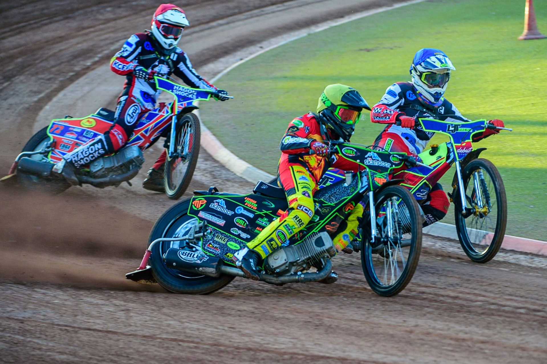 Max Perry   (Yellow) outside Nathan Ablitt  (Blue) with Jake Mulford  (Red) behind during the National Development League match between Belle Vue Aces and Leicester Lions at the National Speedway Stadium, Manchester on Friday 19th August 2022. (Credit: Ian Charles | MI News)