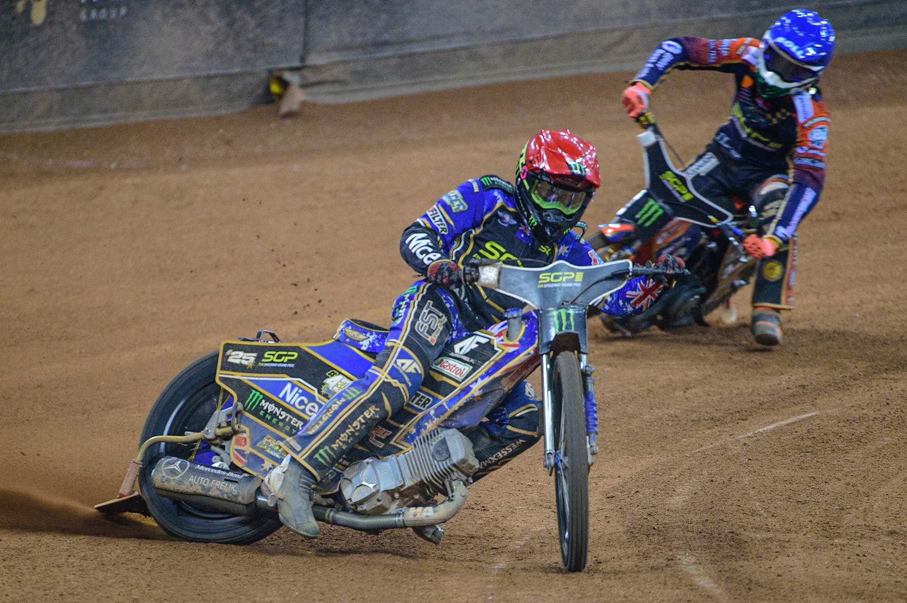 Jack Holder (25) (Red) leads Mikkel Michelsen (155) (Blue) during the FIM  Speedway Grand Prix of Great Britain at the Principality Stadium, Cardiff on Saturday 13th August 2022. (Credit: Ian Charles | MI News