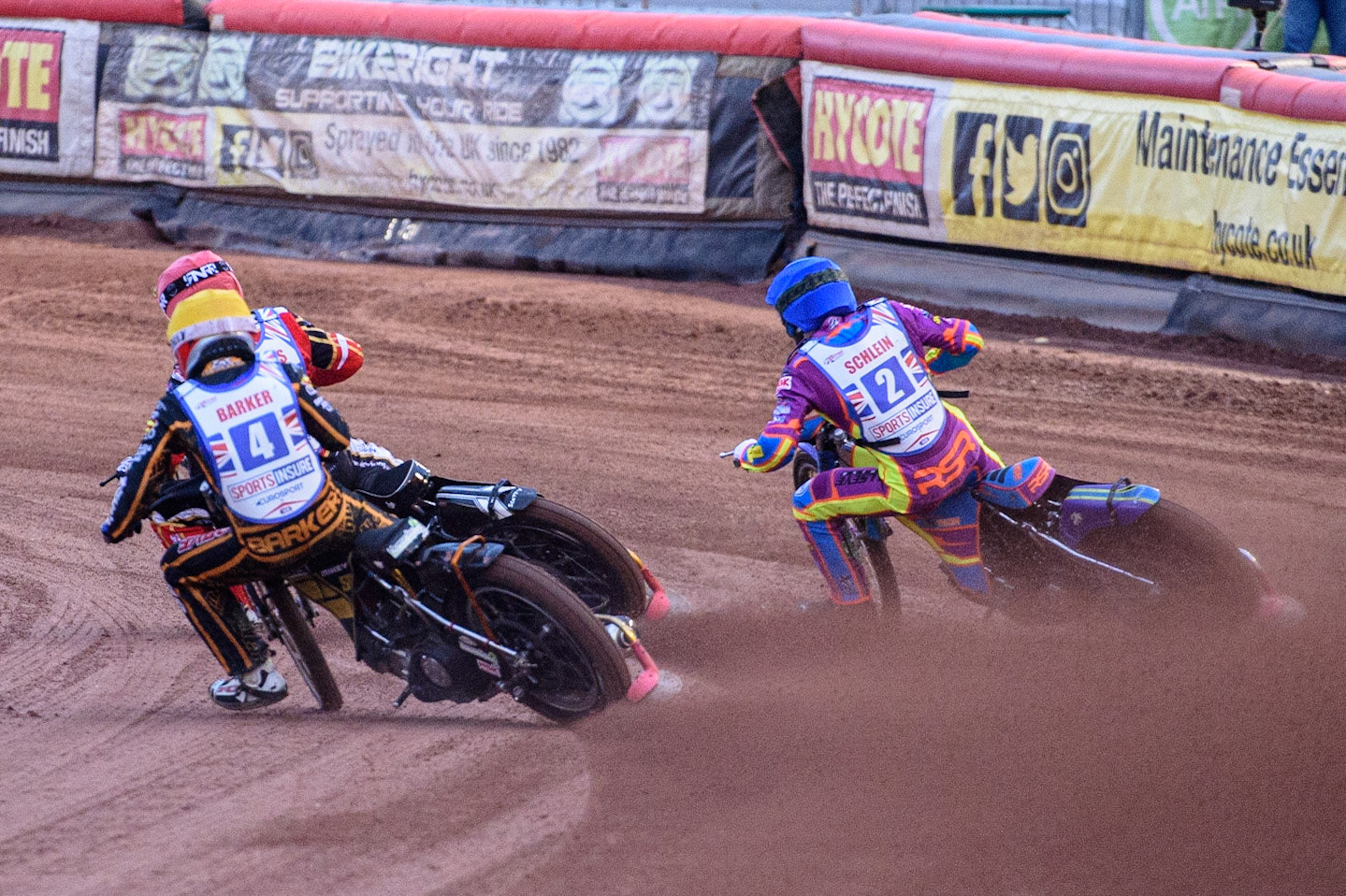 MANCHESTER, UK. AUGUST 16TH   Ben Barker  (Yellow) chases Rory Schlein  (Blue) and Scott Nicholls  (Red) during the Sports Insure British Speedway Finals at the National Speedway Stadium, Manchester on Monday 16th August 2021. (Credit: Ian Charles | MI News)