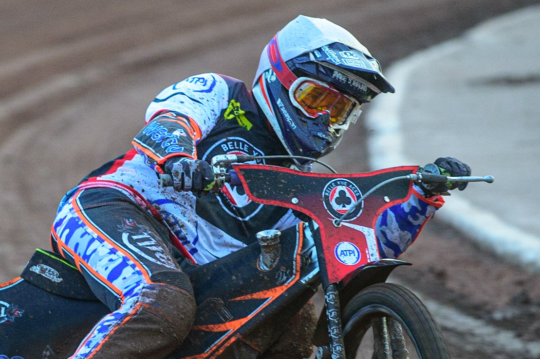 SHEFFIELD, UK. APR 14TH   Jake Allen   in action   during the SGB Premiership League Cup match between Sheffield Tigers and Belle Vue Aces at Owlerton Stadium, Sheffield on Thursday 14th April 2022. (Credit: Ian Charles | MI News)