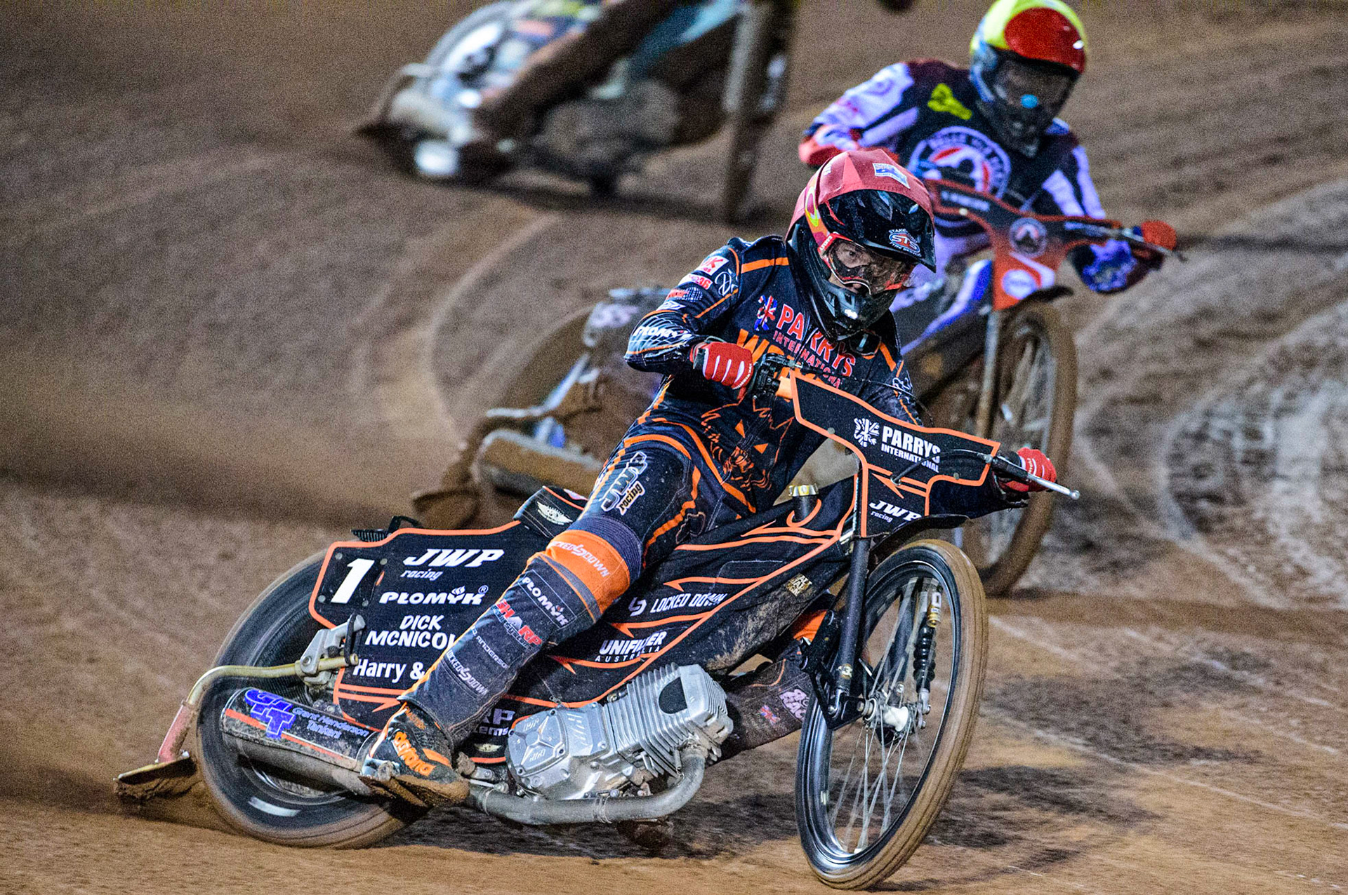 Sam Masters (Red) leads Matej Zagar (Yellow)  during the Grant Henderson Pairs at the National Speedway Stadium, Manchester on Thursday 27th October 2022. (Credit: Ian Charles | MI NEWS)