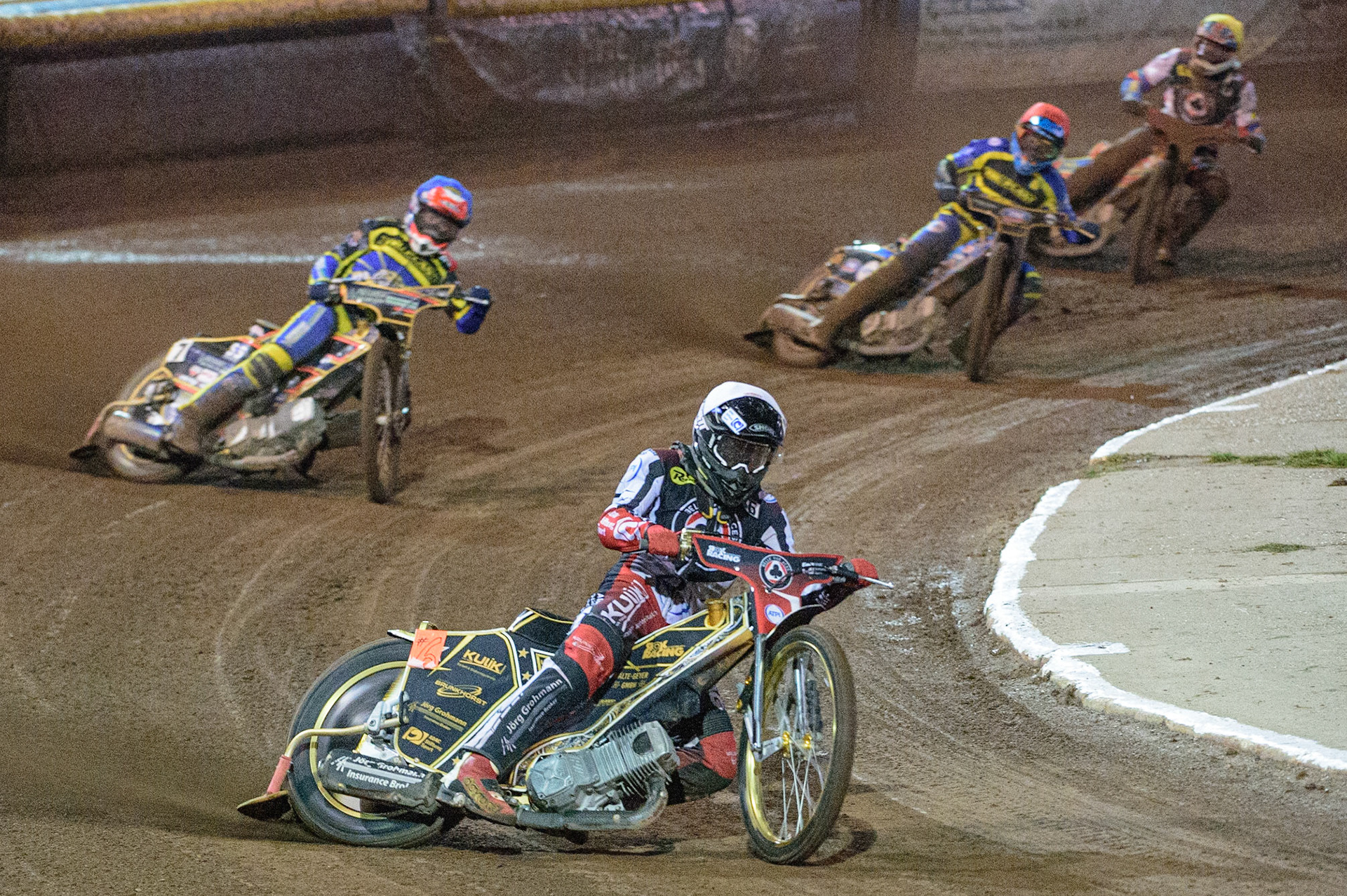 Norick Blödorn  (White) leads Connor Mountain  (Blue), Justin Sedgmen  (Red) and Simon Lambert (Yellow) during the SGB Premiership Grand Final 2nd Leg between Sheffield Tigers and Belle Vue Aces at Owlerton Stadium, Sheffield on Thursday 13th October 2022. (Credit: Ian Charles | MI News)