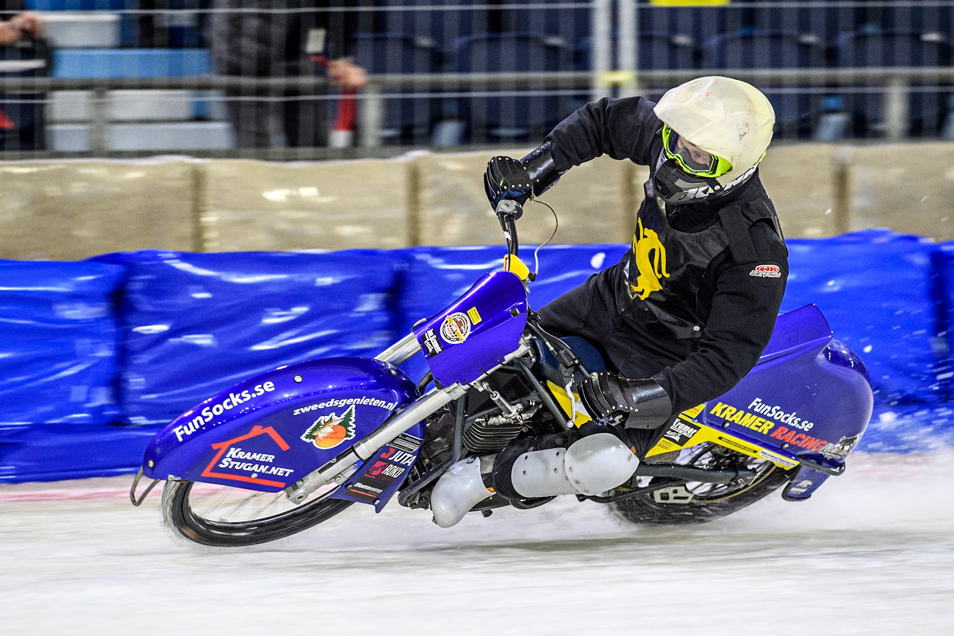 Leon Kramer of The Netherlands in action during the Roelof Thijs Bokaal at Ice Rink Thialf, Heerenveen, The Netherlands on Friday 5th April 2024. (Photo: Ian Charles | MI News)