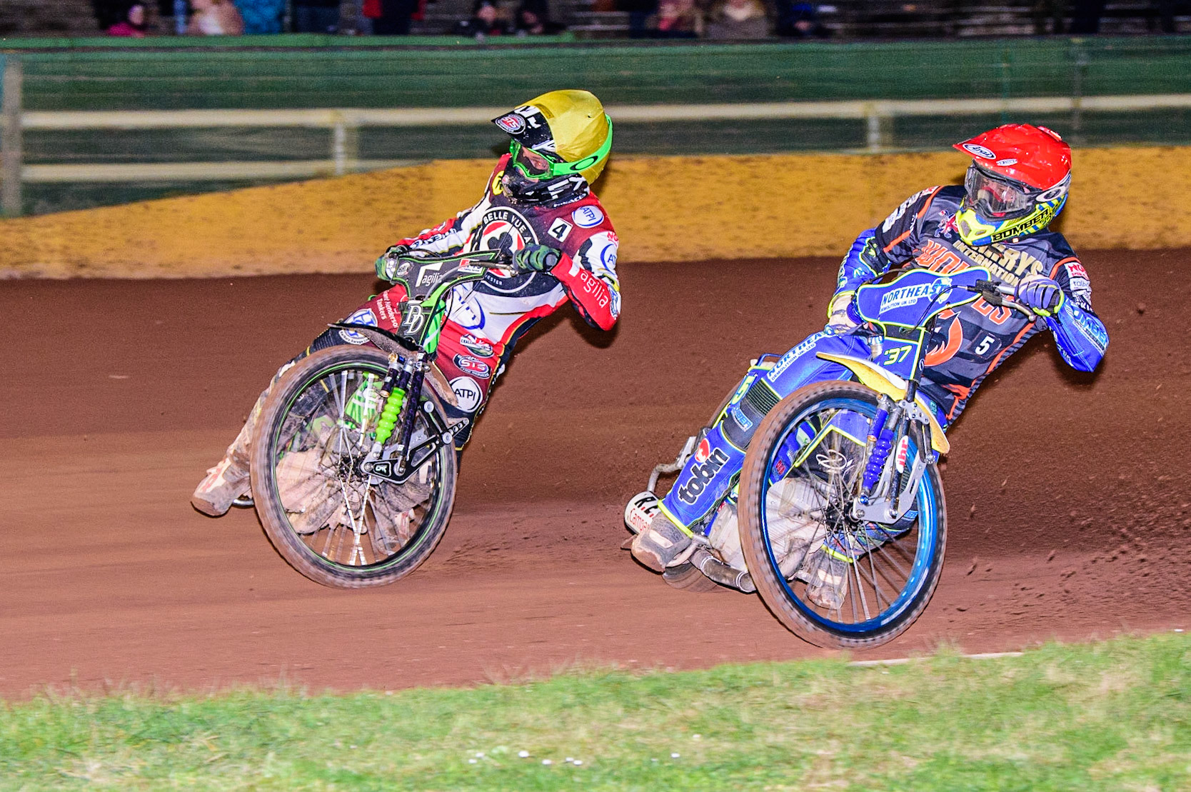 Charles Wright  (Yellow) leads Chris Harris (Red)during the SGB Premiership Knock Out Cup Quarter Final 1st Leg between Wolverhampton Wolves and Belle Vue Aces at Monmore Green Stadium, Wolverhampton on Monday 10th April 2023. (Photo: Ian Charles | MI News)