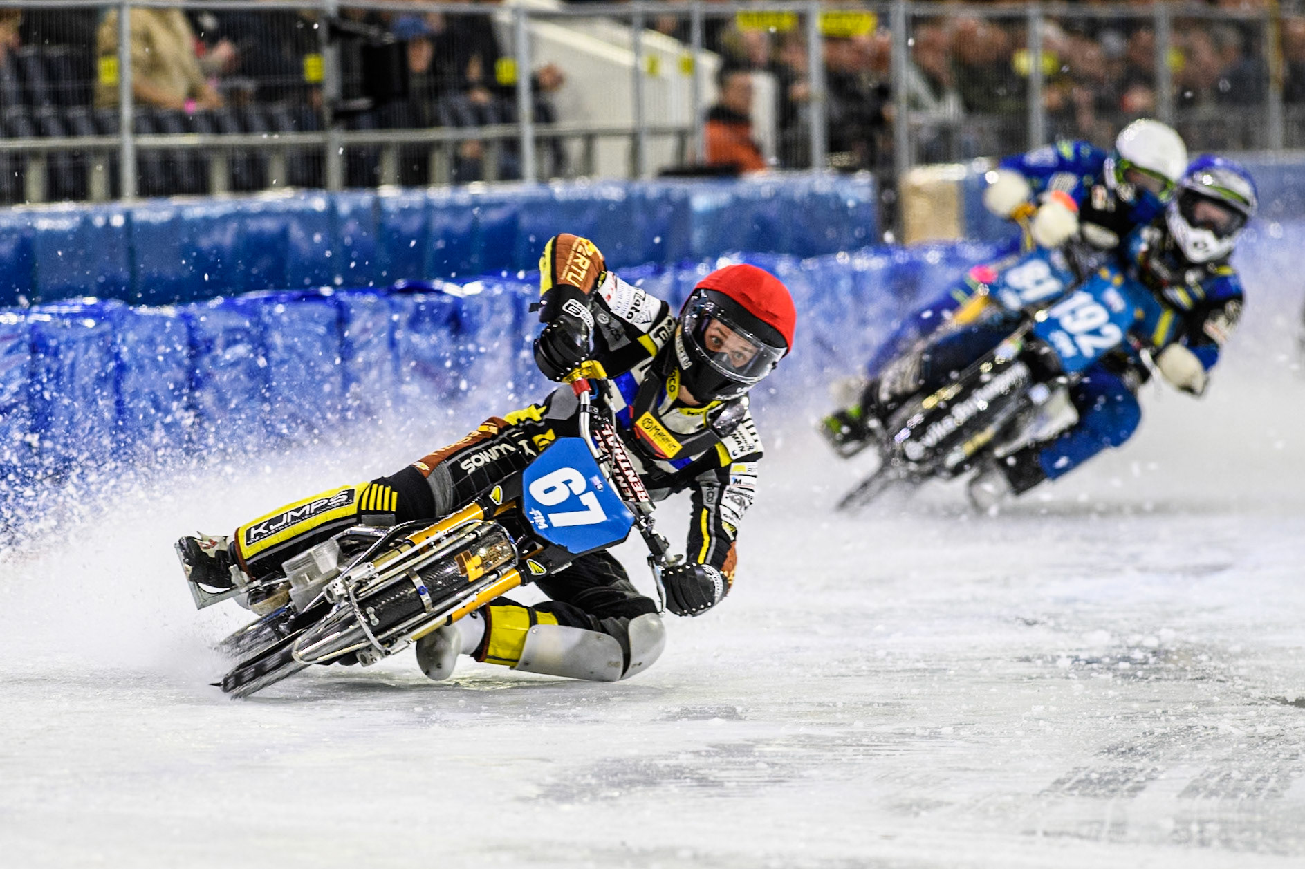 Heikki Huusko (67) of Finland in Red leading Niclas Svensson (192) of Sweden in Blue and Jimmy Olsén (81) of Sweden in White during the FIM Ice Speedway Gladiators World Championship, Final 3 at the Ice Stadium, Thialf, Heerenveen on Saturday 5th April 2025. (Photo: Ian Charles | MI News)
