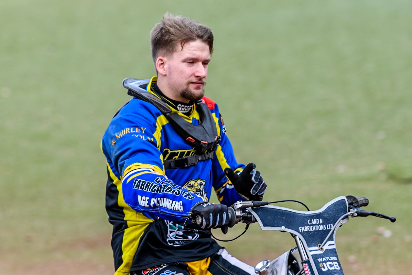 Sheffield Tigers' Guest Rider Joe Thompson on the parade lap during the Rowe Motor Oil Premiership match between Belle Vue Aces and Sheffield Tigers at the National Speedway Stadium, Manchester on Monday 26th August 2024. (Photo: Ian Charles | MI News)