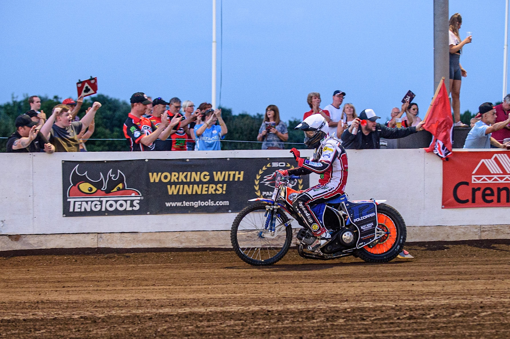 PETERBOROUGH, UK. JULY 19TH  Brady Kurtz  takes the Aces’ fans cheers during the SGB Premiership match between Peterborough and Belle Vue Aces at East of England Showground, Peterborough on Monday 19th July 2021. (Credit: Ian Charles | MI News)