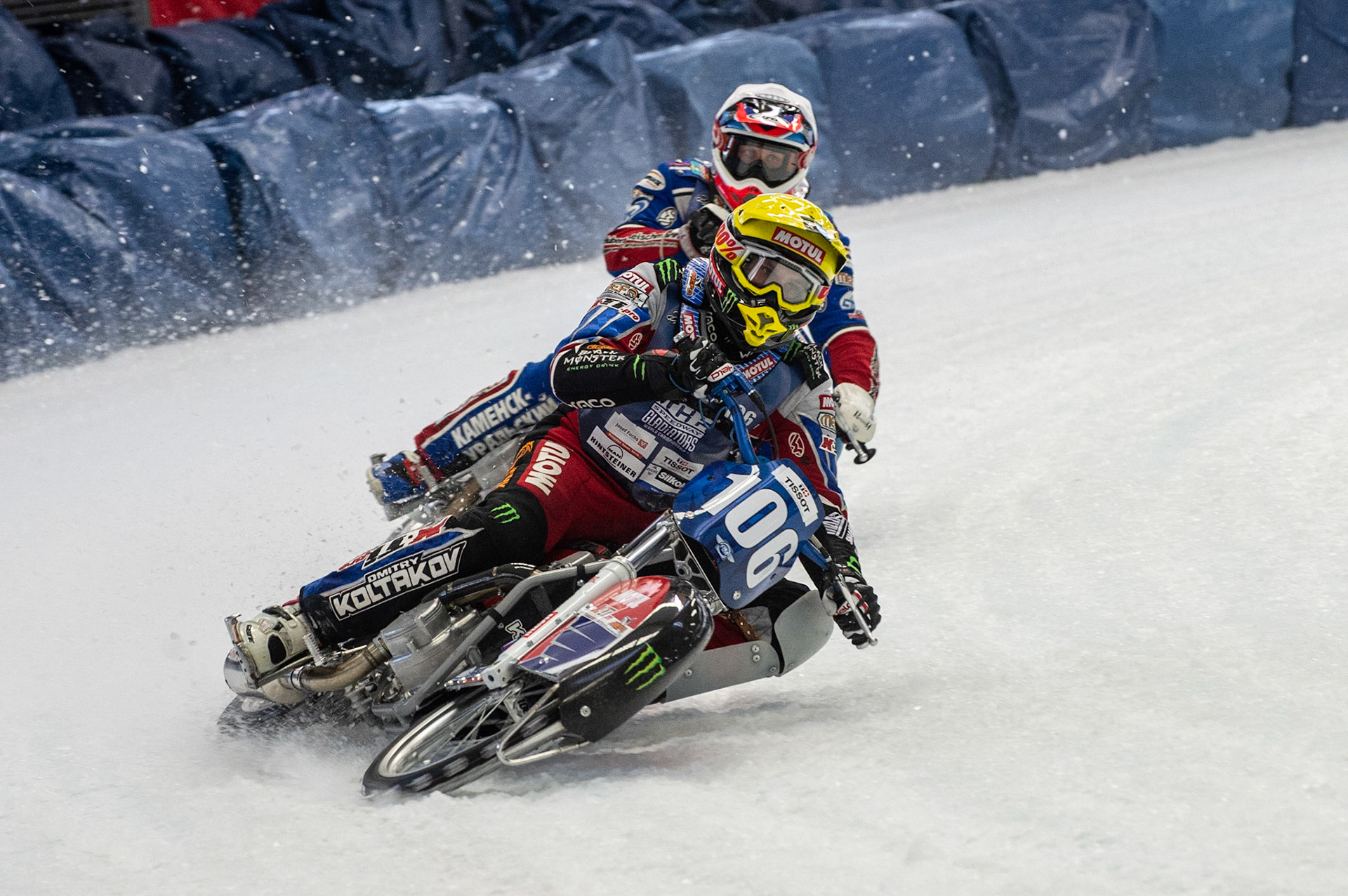 Photo: Ian Charles

Dmitri Koltakov (106) leads Dmitri Khomitsevich (919) (White)

FIM Ice Speedway Gladiators World Championship, Event 4.2, Max-Aicher-Arena, Inzell, Germany, Sunday 17 March 2019