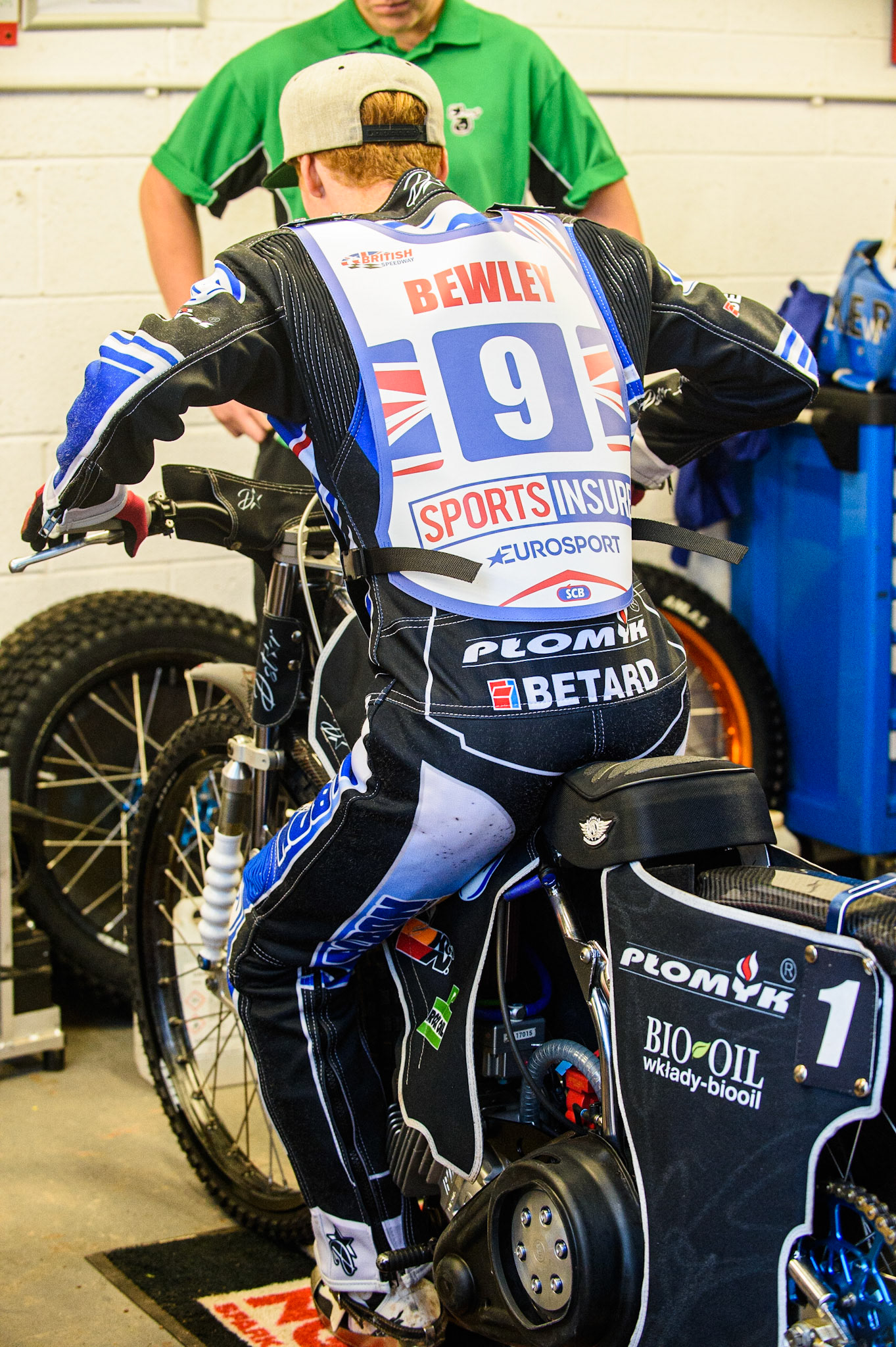 MANCHESTER, UK. AUGUST 16TH   Dan Bewley  test his clutch prior to racing during the Sports Insure British Speedway Finals at the National Speedway Stadium, Manchester on Monday 16th August 2021. (Credit: Ian Charles | MI News)