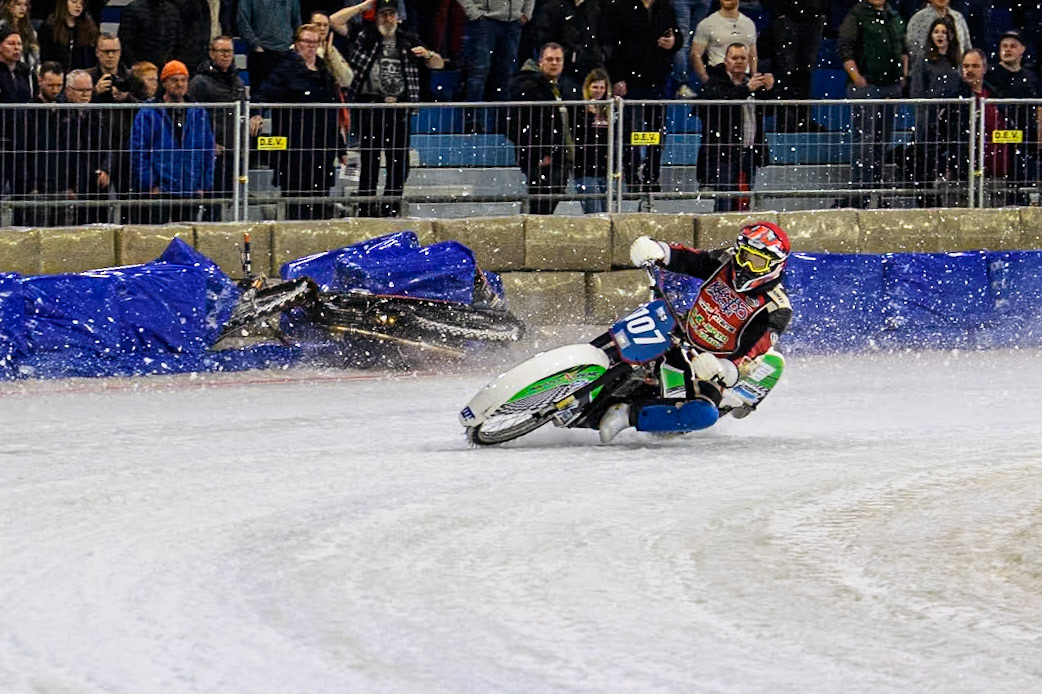 Reserve  Sweden's Filip Jäger (17) slides off into the bales during the FIM Ice Speedway Gladiators World Championship Final 3 at Ice Rink Thialf, Heerenveen on Saturday 6th April 2024. (Photo: Ian Charles | MI News)