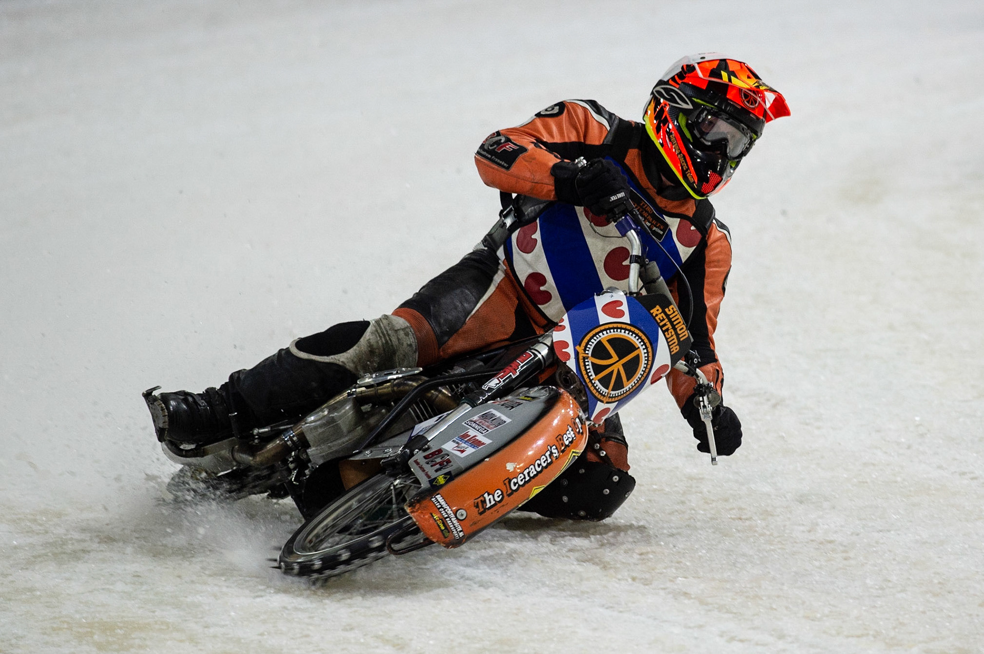 Photo: Ian Charles

Simon Reitsma in action 

Roelof Thijs Bokaal, Ice Rink Thialf, Heerenveen, Netherlands Friday  29  March  2019