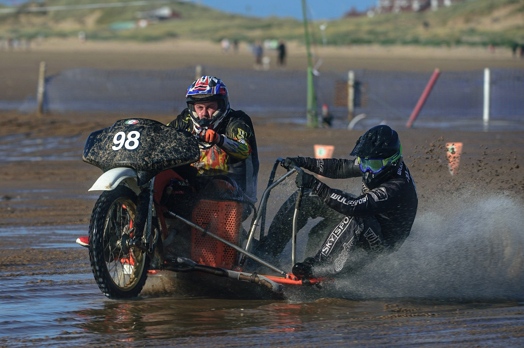 Michael Phillips &amp; Simon Tillman (98) during the Fylde ACU British Sand Racing Masters Championship on  Sunday 2nd October 2022. (Credit: Ian Charles | MI News)
