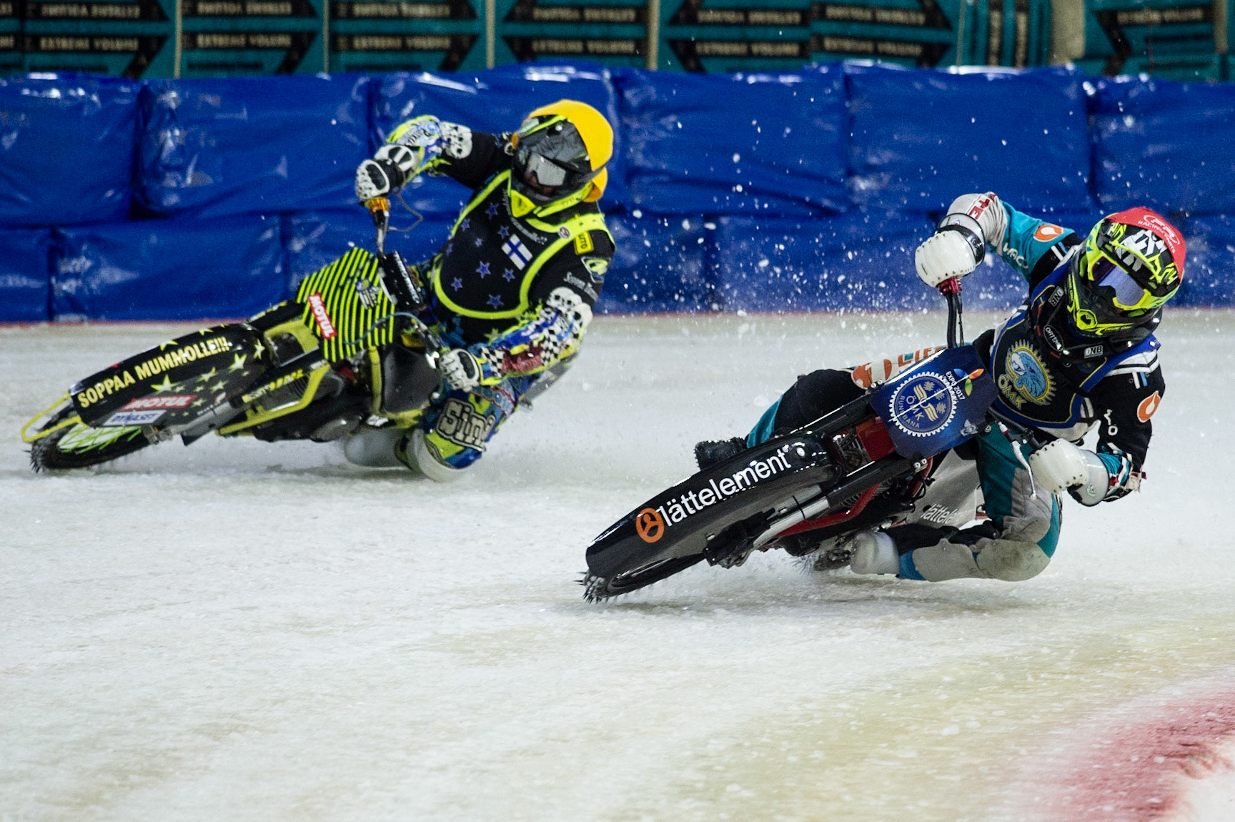 Photo: Ian Charles

Jimmy Hörnell (Red) inside Jani Koivula (Yellow)

Roelof Thijs Bokaal, Ice Rink Thialf, Heerenveen, Netherlands Friday  29  March  2019