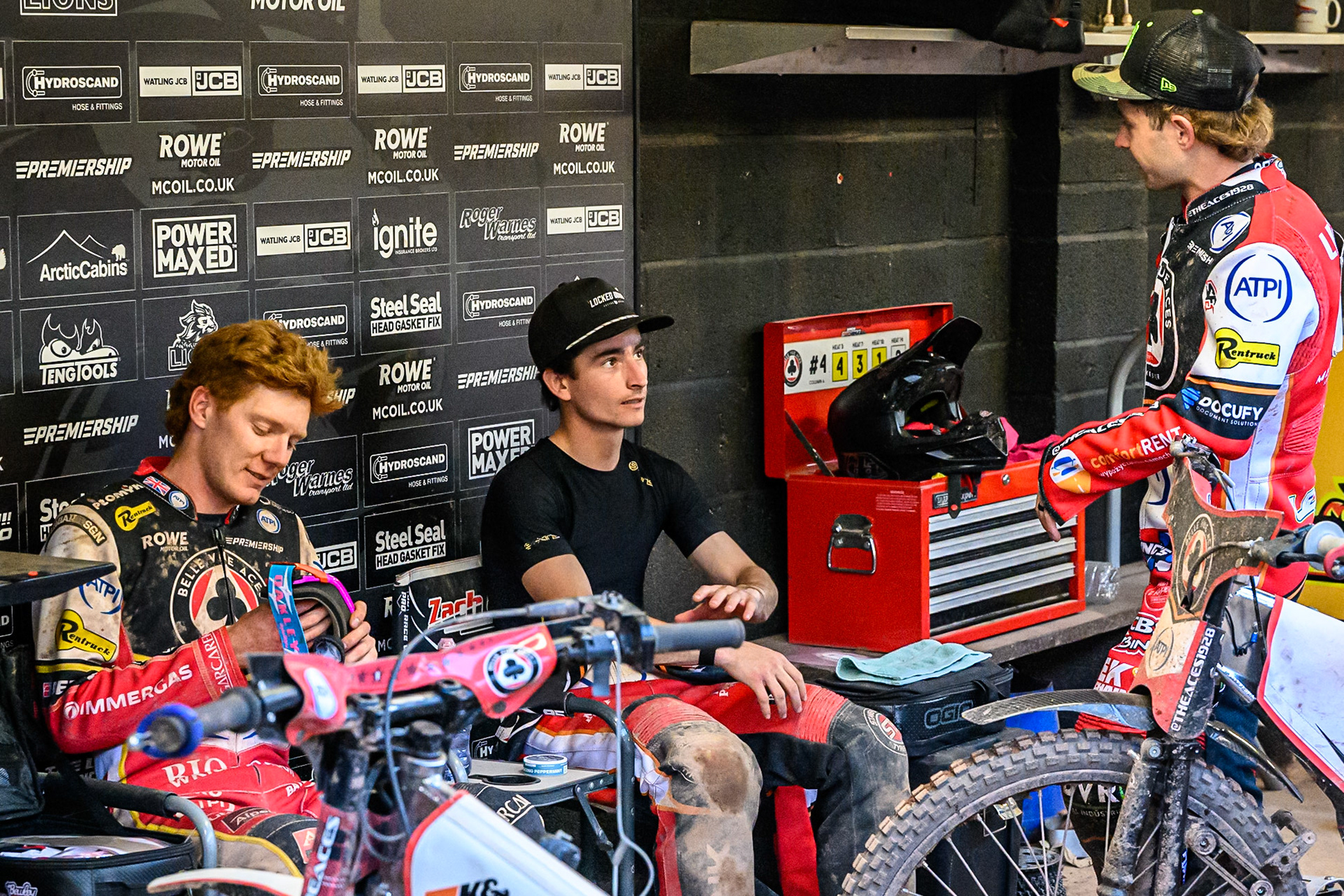 (L to R) \bel1, Belle Vue Aces' Zach Cook and Belle Vue Aces' Jaimon Lidsey during the Rowe Motor Oil Premiership match between Leicester Lions and Belle Vue Aces at the Hydroscand Arena, Leicester on Thursday 19th June 2025. (Photo: Ian Charles | MI News)