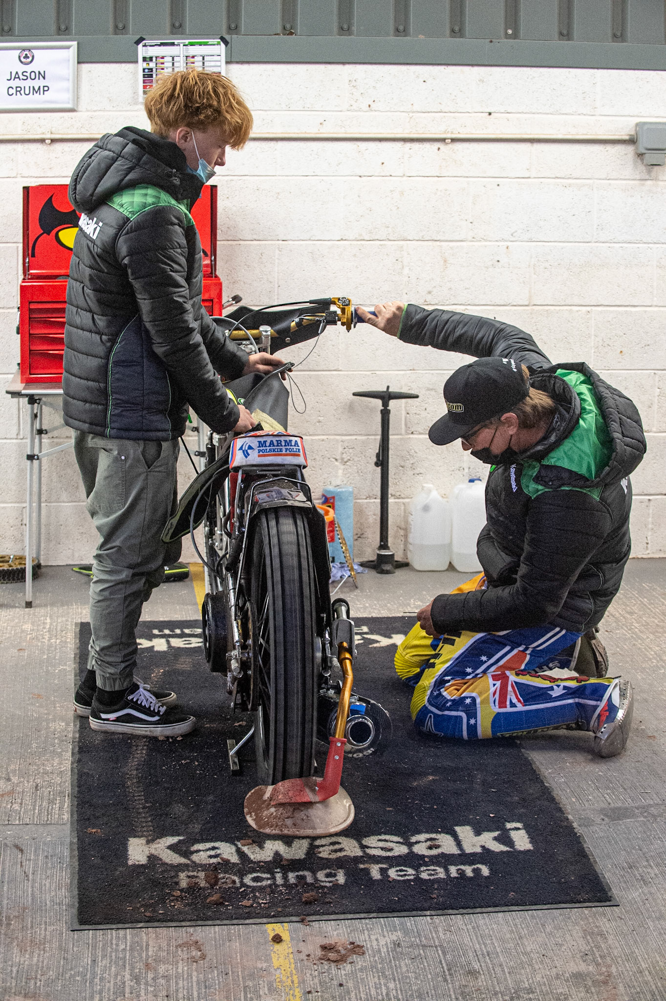 Photo: Ian CharlesJason Crump of Belle Vue 'BikeRight' Aces  with son Seth (left) check the bike during the warm upBelle Vue ‘Bikerite ’Aces v ‘ATPI’ All Stars, Premiership Challenge, National Speedway Stadium, Manchester Thursday  24  September  2020