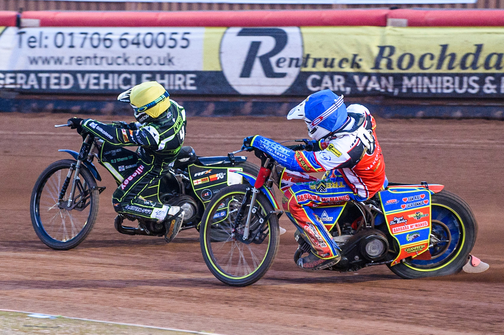 MANCHESTER UKSimon Lambert (Blue) chases Danny King  (Yellow) during the SGB Premiership match between Belle Vue Aces and Ipswich Witches at the National Speedway Stadium, Manchester on Monday 2nd August 2021. (Credit: Ian Charles | MI News)