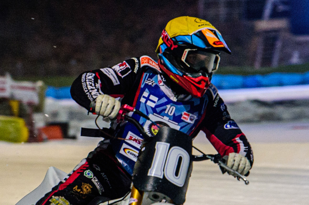 Topi Mustonen in action during the German Individual Ice Speedway Championship at Horst-Dohm-Eisstadion, Berlin on Friday 3rd March 2023. (Photo: Ian Charles | MI News)