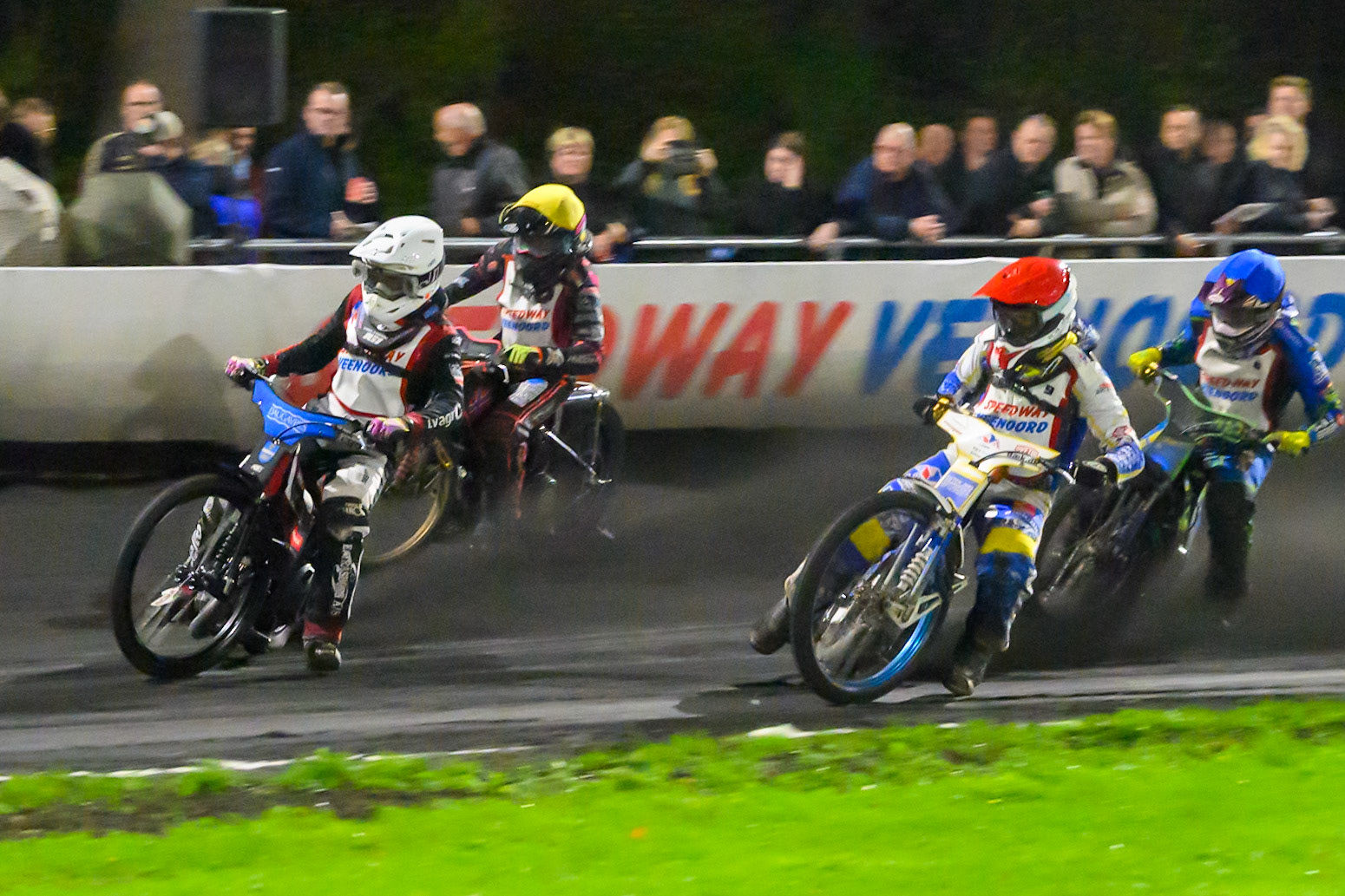 Cristian Zubillaga of Argentina in White leading Glenn Moi of Norway in Yellow Rasmus Pedersen of Denmark in Red and Michael West of Australia in Blue during the Gouden KENNY Helm at Speedway Veenoord, Veenoord in the Netherlands on Saturday 19th September 2026. (Photo: Ian Charles | MI News)