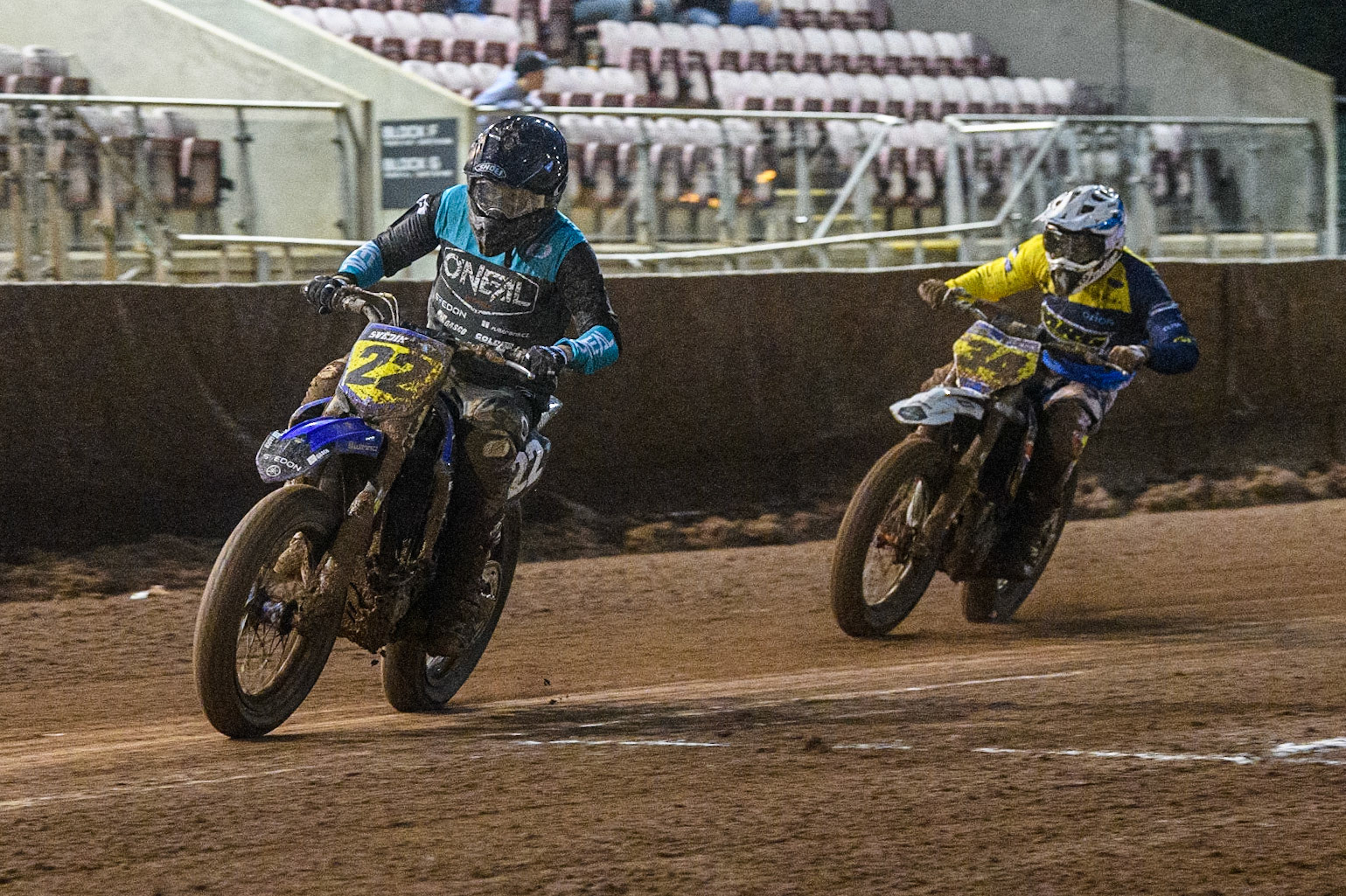Ondřej Svědík (22) Czech Rep. leads Ervin Krajčovič (34) Czech Rep. in the Grand Final during the FIM World Flat Track Championship Round 1 at the National Speedway Stadium, Manchester on Saturday 5th August 2023. (Photo: Ian Charles | MI News)