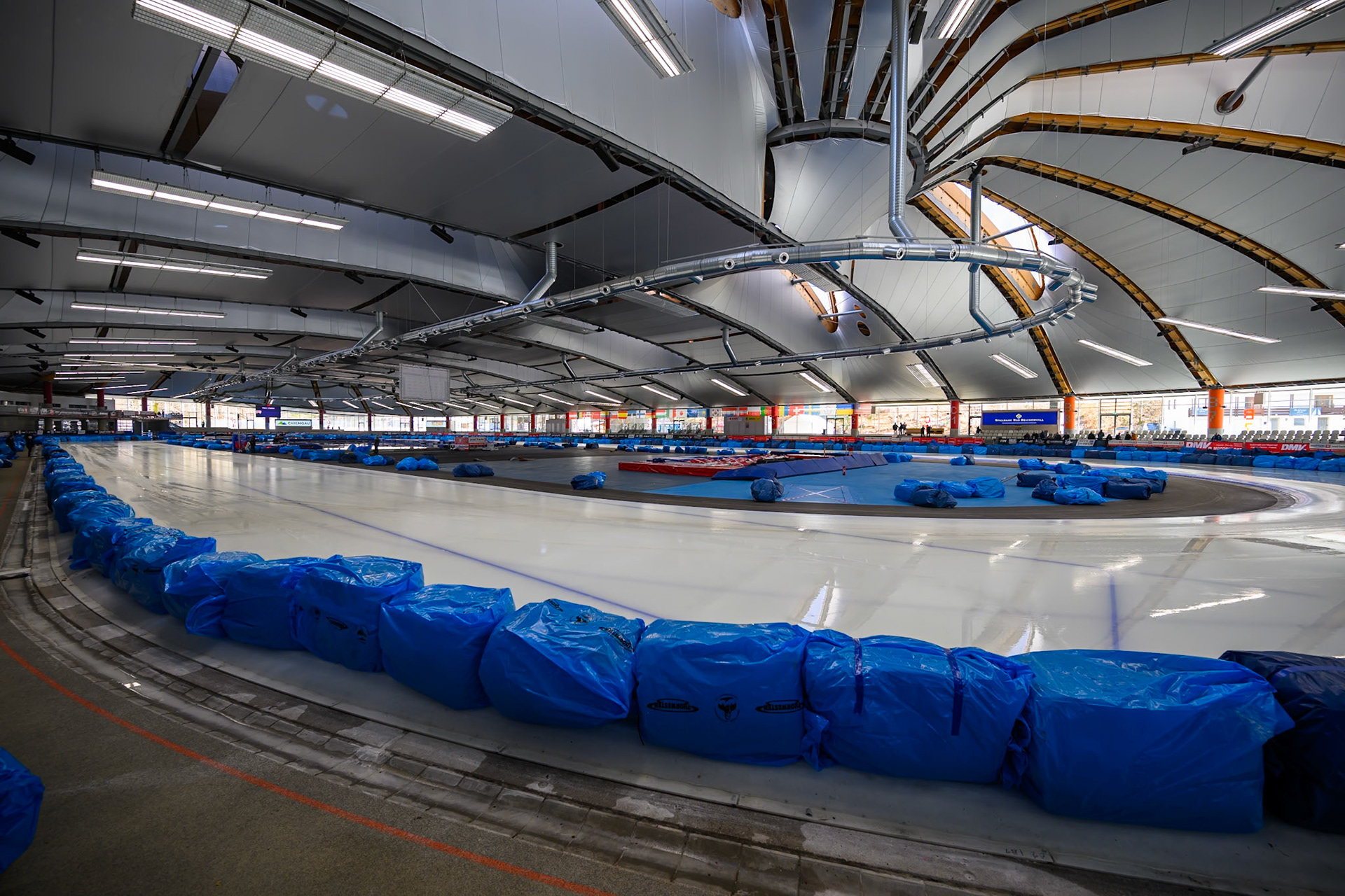 General view of the stadium during Practice for the Ice Speedway Gladiators World Championship Finals at Max-Aicher-Arena, Inzell on Friday 13th March 2026. (Photo: Ian Charles | MI News)