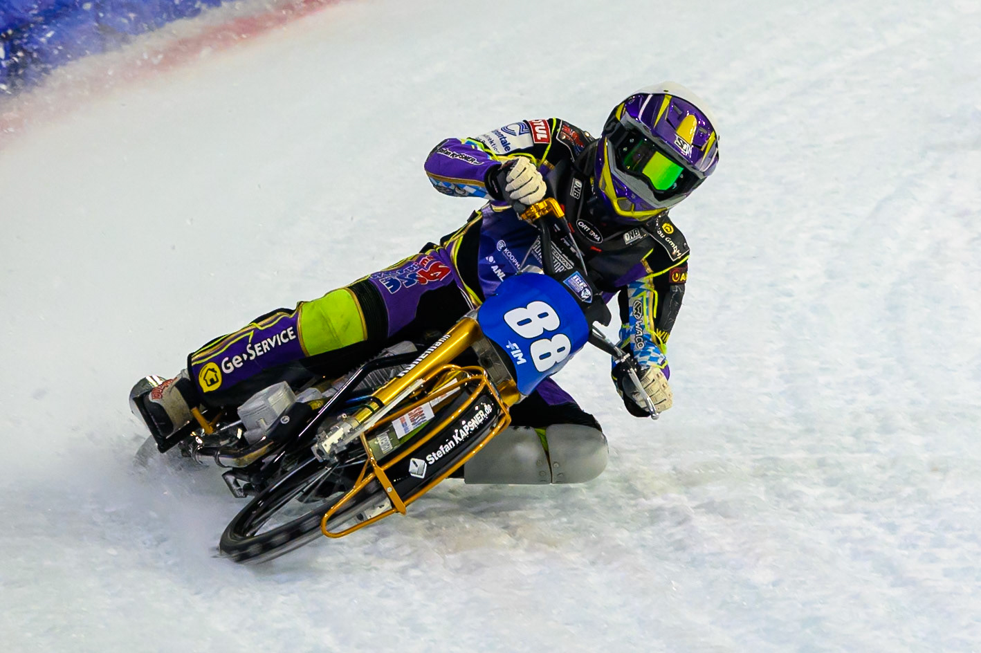 Max Niedermaier (88) of Germany  in action during the FIM Ice Speedway Gladiators World Championship Final 3 at Ice Rink Thialf, Heerenveen on Saturday 11th April 2026. (Photo: Ian Charles | MI News)