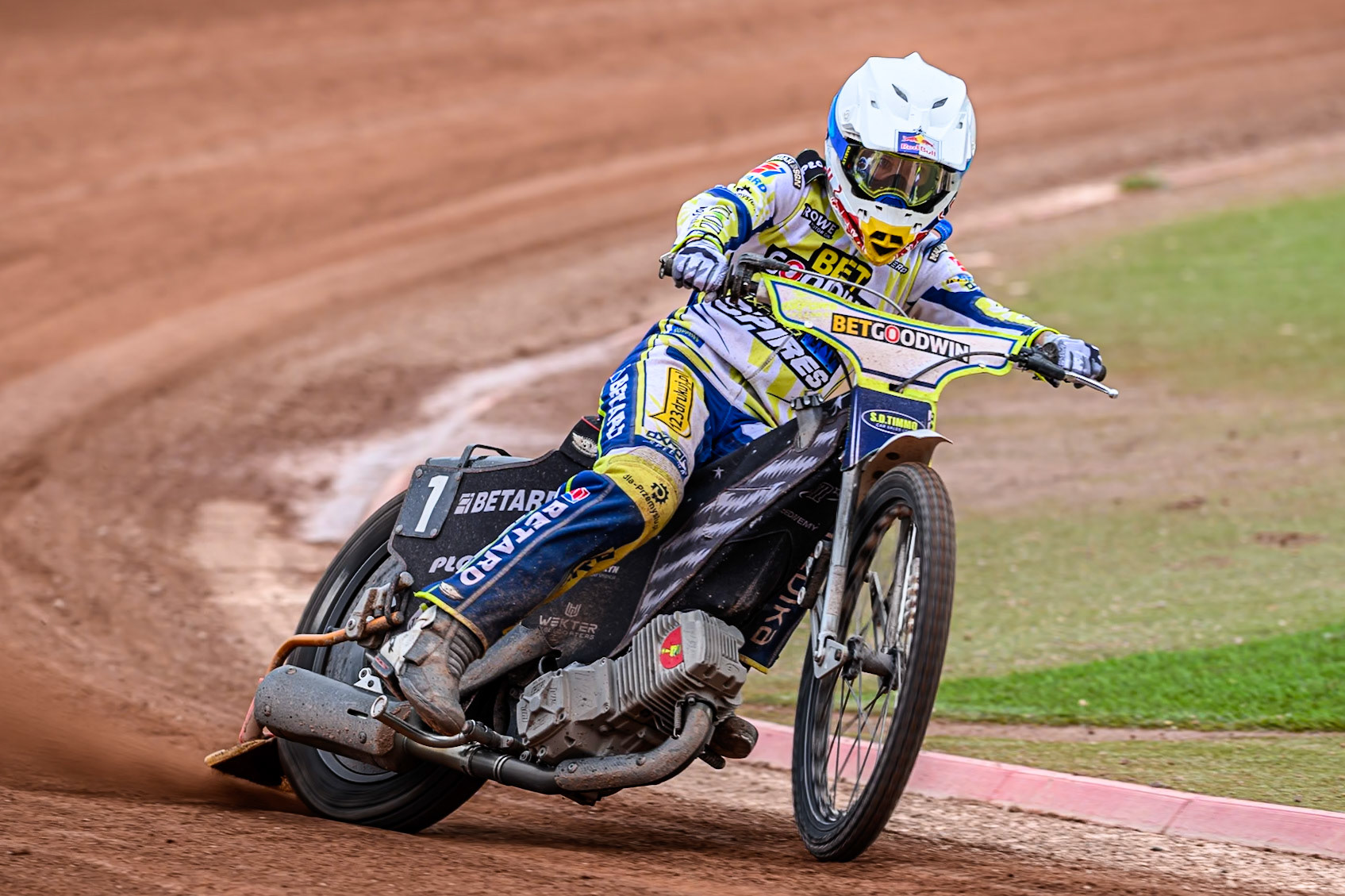 Oxford Spires' Maciej Janowski in action during the Rowe Motor Oil Premiership match between Belle Vue Aces and Oxford Spires at the National Speedway Stadium, Manchester on Monday 26th May 2025. (Photo: Ian Charles | MI News)