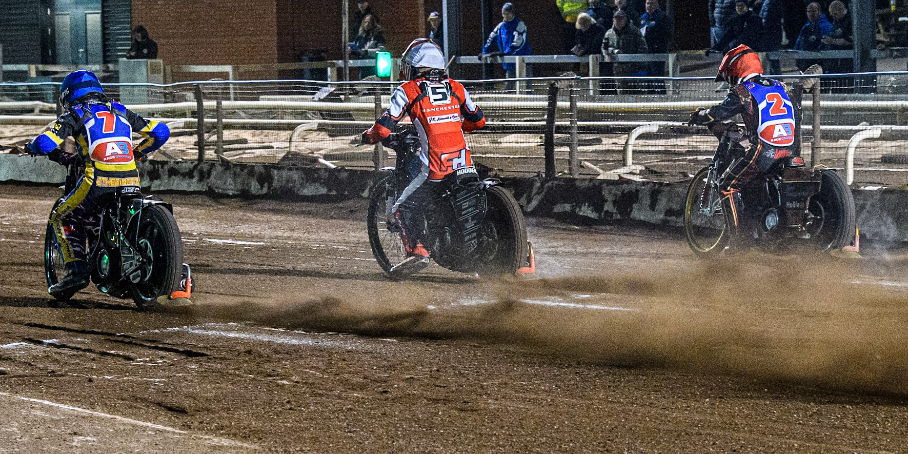 Start of Heat 8: (L to R) Steelers' Jamie Etherington in Blue, Belle Vue Colts' Freddy Hodder in White and Steelers' Luke Harris in Red during the WSRA National Development League match between Steelers and Belle Vue Colts at Owlerton Stadium, Sheffield on Monday 5th May 2025. (Photo: Ian Charles | MI News)