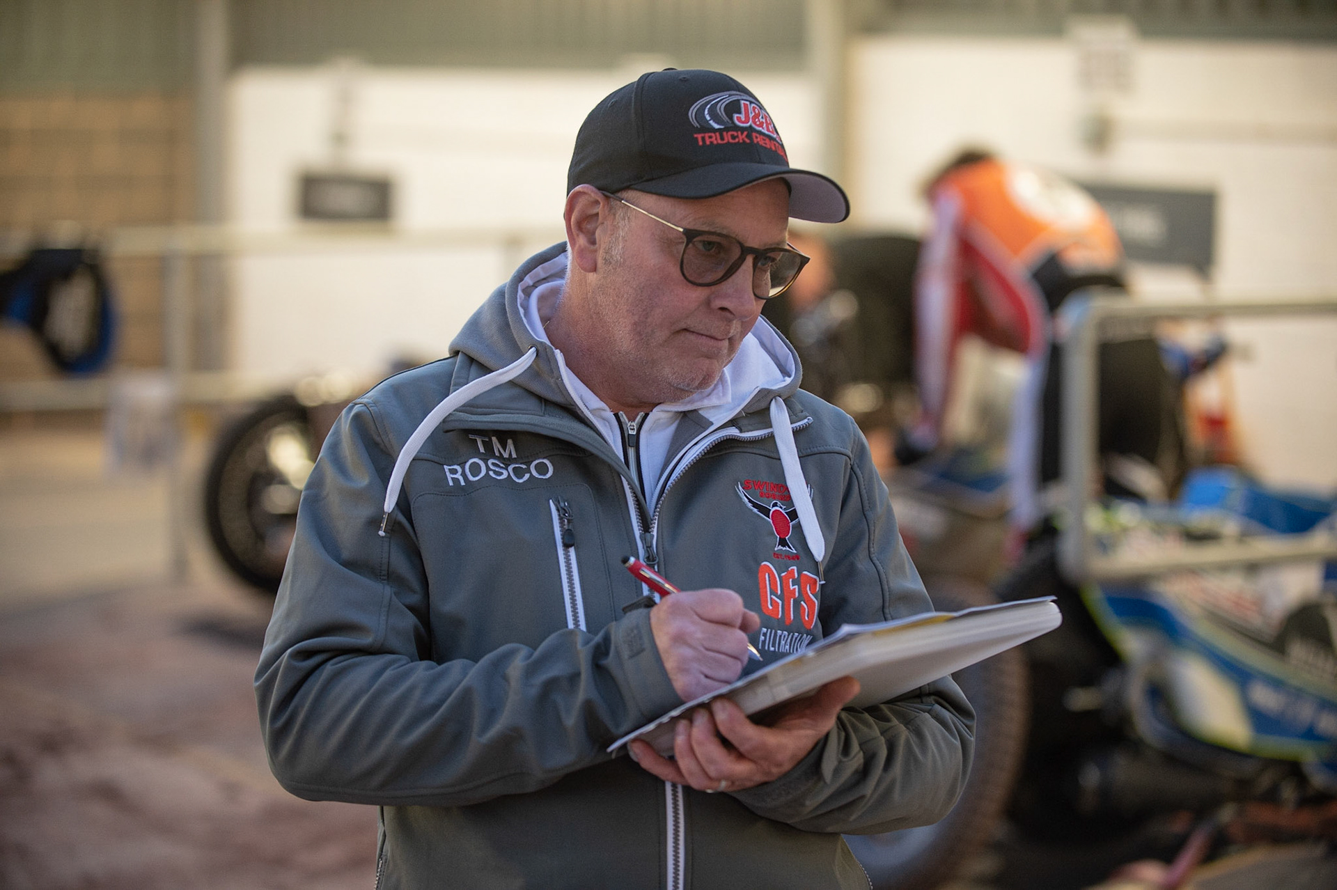 Photo: Ian Charles

Alun Rossiter considers his options

Belle Vue Aces v Swindon Robins, British Speedway Premiership, Belle Vue National Speedway Stadium, Manchester, Monday 20  May  2019