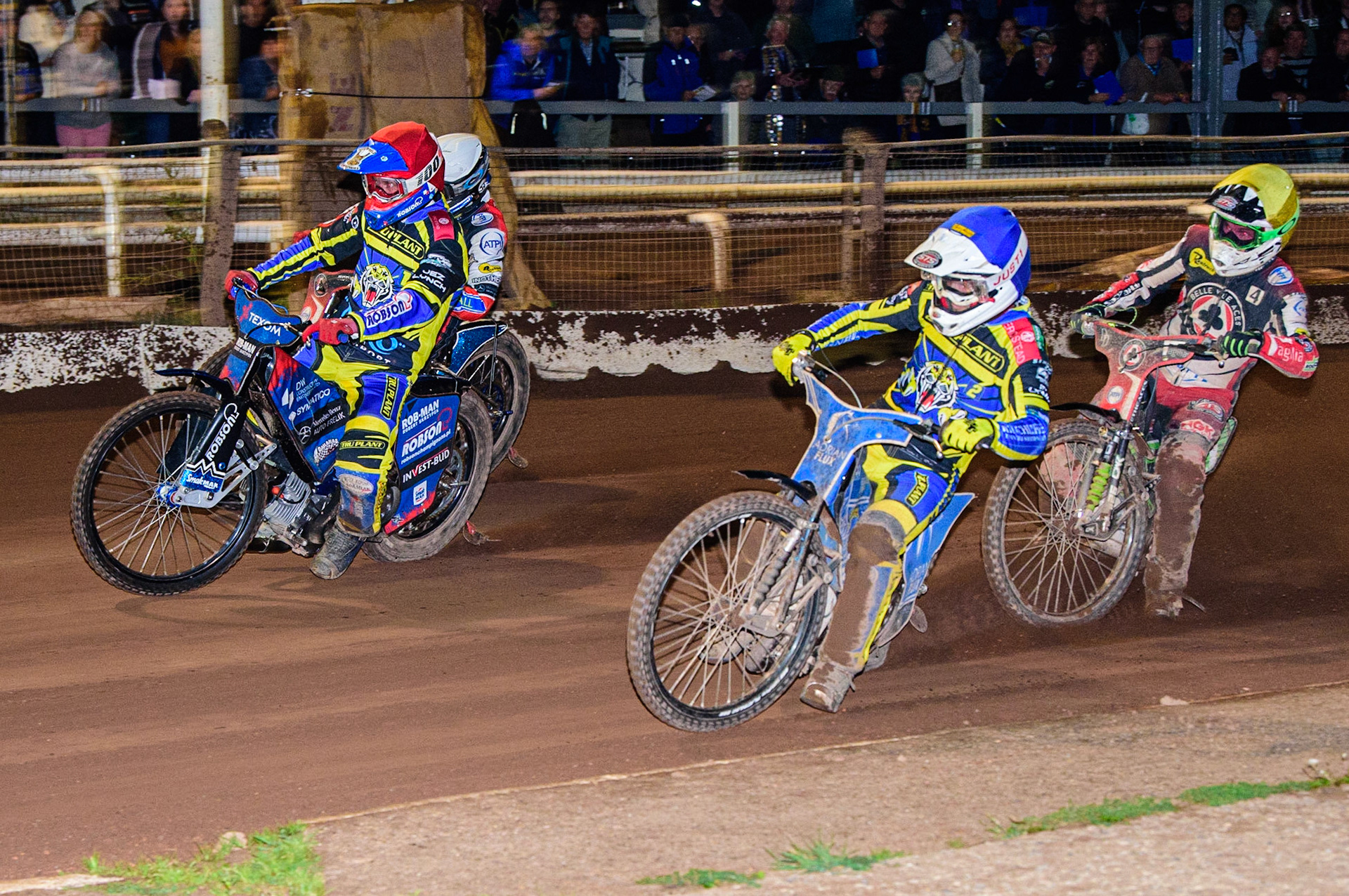Tobiasz Musielak  (Red) and Lewis Kerr  (Blue) lead Matej Zagar (White) and Charles Wright  (Yellow) during the SGB Premiership match between Sheffield Tigers and Belle Vue Aces at Owlerton Stadium, Sheffield on Thursday 22nd September 2022. (Credit: Ian Charles | MI News)