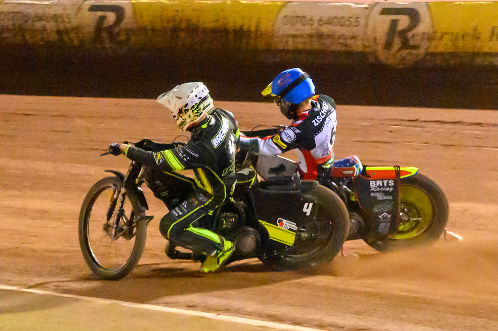 Tom Brennan of Ipswich Witches on the inside of bv6\in Blue during the Rowe Motor Oil Premiership Play Off Semi Final 2nd leg match between Belle Vue Aces and Ipswich Witches at the National Speedway Stadium, Manchester on Monday 28th September 2026. (Photo: Ian Charles | MI News)