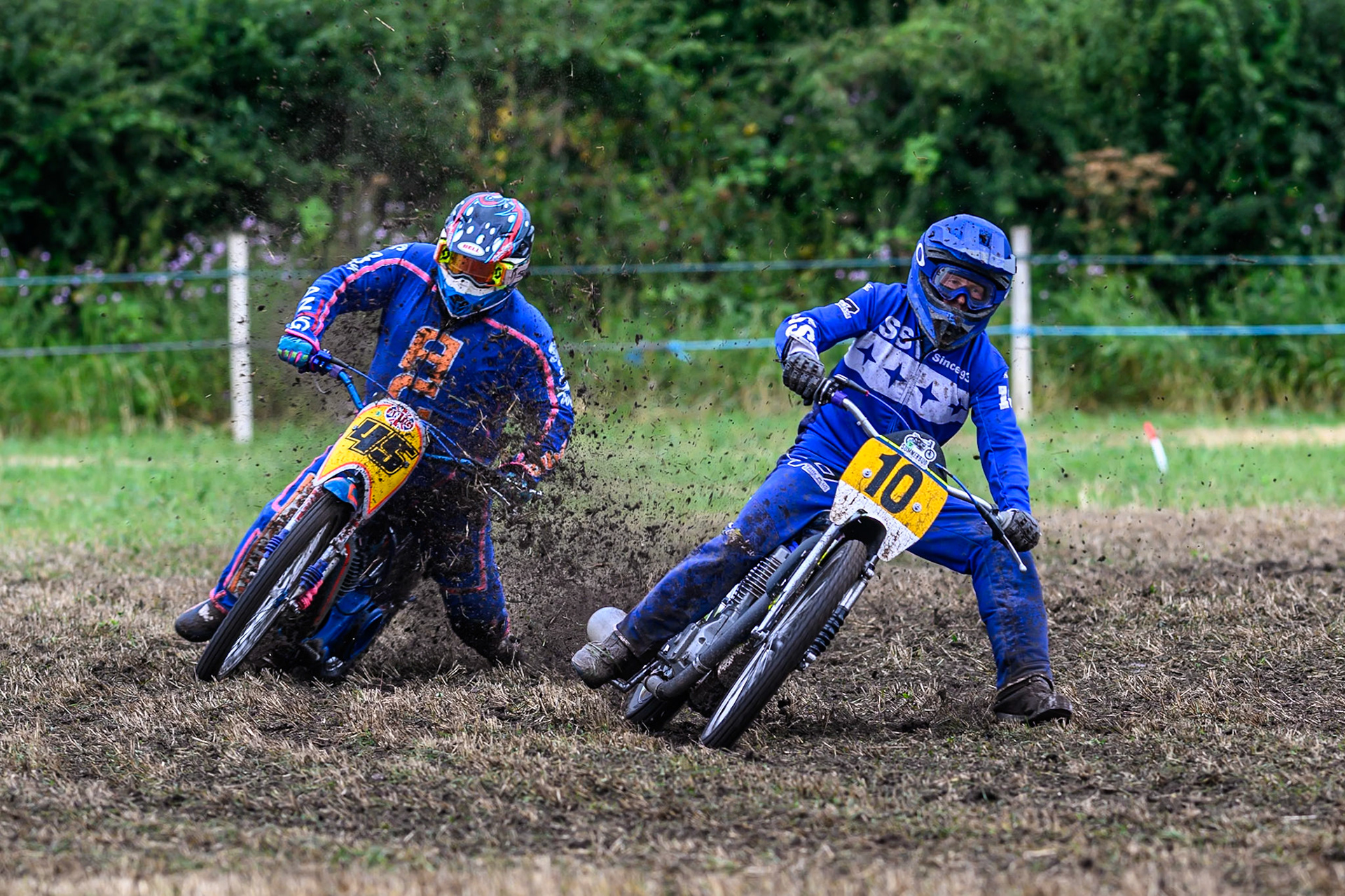 Tony Atkin (10) leading Shaun Bickley (45) in the Upright Engine Class during the ACU Northern Grass Track Riders Championship at Cheshire Grass Track Club, Frog Lane, Knutsford, Cheshire on Sunday 20th July 2025. (Photo: Ian Charles | MI News)