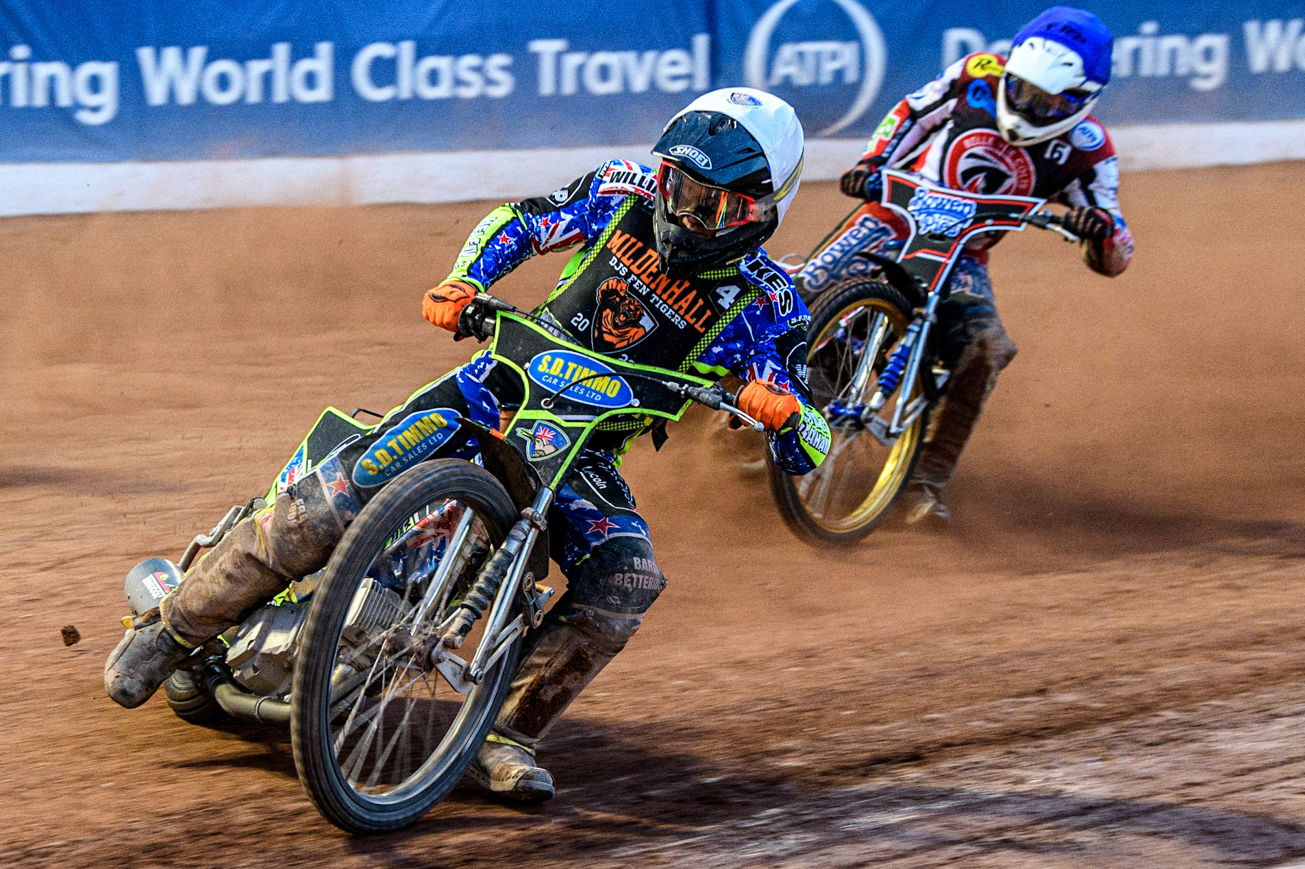 George Congreve (White) leads Paul Bowen (Blue) during the National Development League match between Belle Vue Colts and Mildenhall Fens Tigers at the National Speedway Stadium, Manchester on Friday 26th May 2023. (Photo: Ian Charles | MI News)