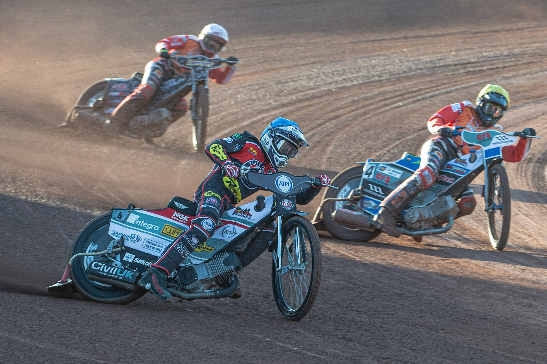 Photo: Ian Charles

Steve Worrall  (Blue) outside Adam Ellis (Yellow) with Dawid Lampard  (White) behind

Belle Vue Aces v Swindon Robins, British Speedway Premiership, Belle Vue National Speedway Stadium, Manchester, Monday 20  May  2019
