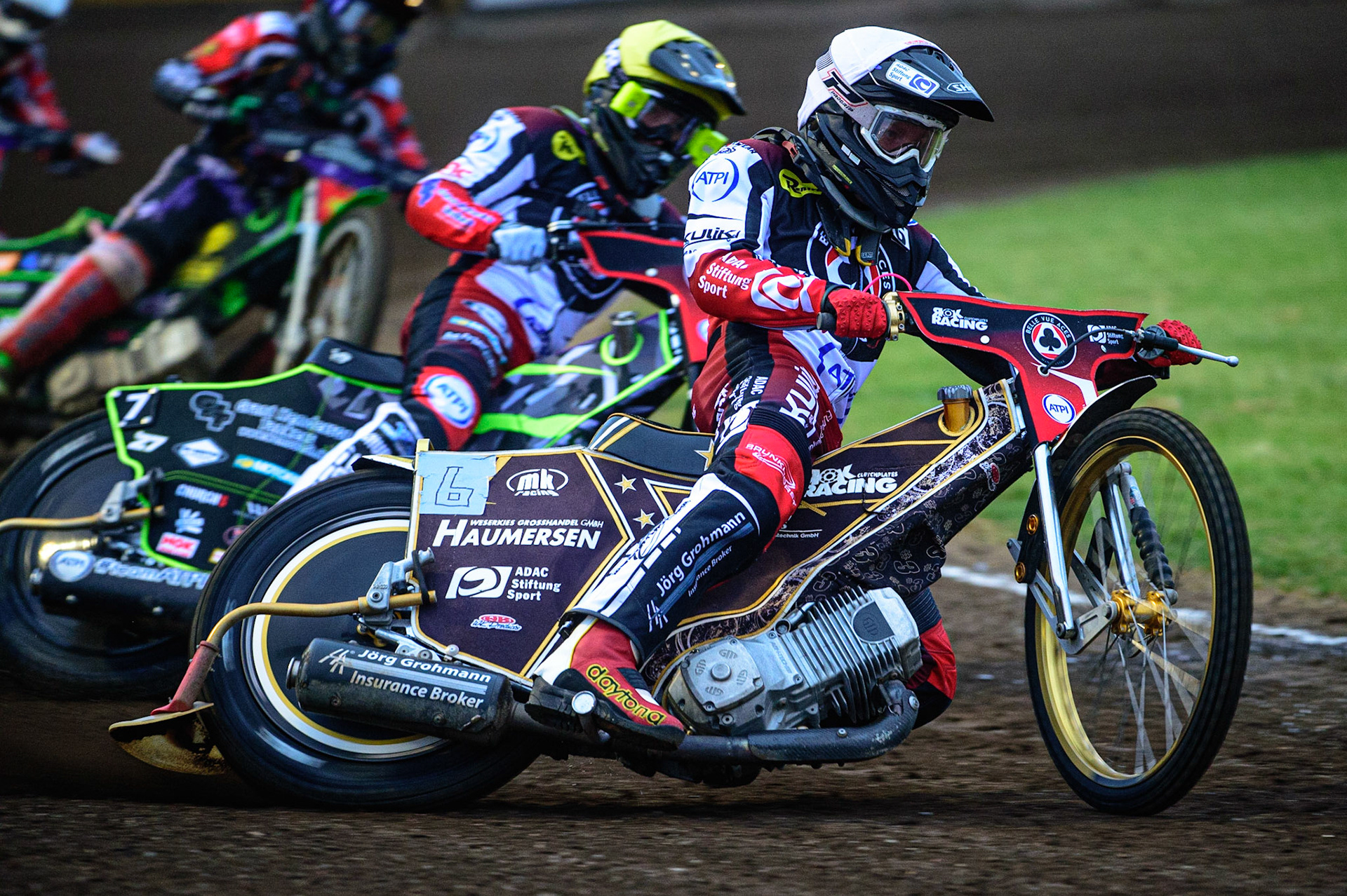 PETERBOROUGH, UK. MAY 9TH  Norick Blödorn (White) and Tom Brennan (Yellow) take maximum points for The Aces during the SGB Premiership match between Peterborough Panthers and Belle Vue Aces at East of England Showground, Peterborough on Monday 9th May 2022. (Credit: Ian Charles | MI News)