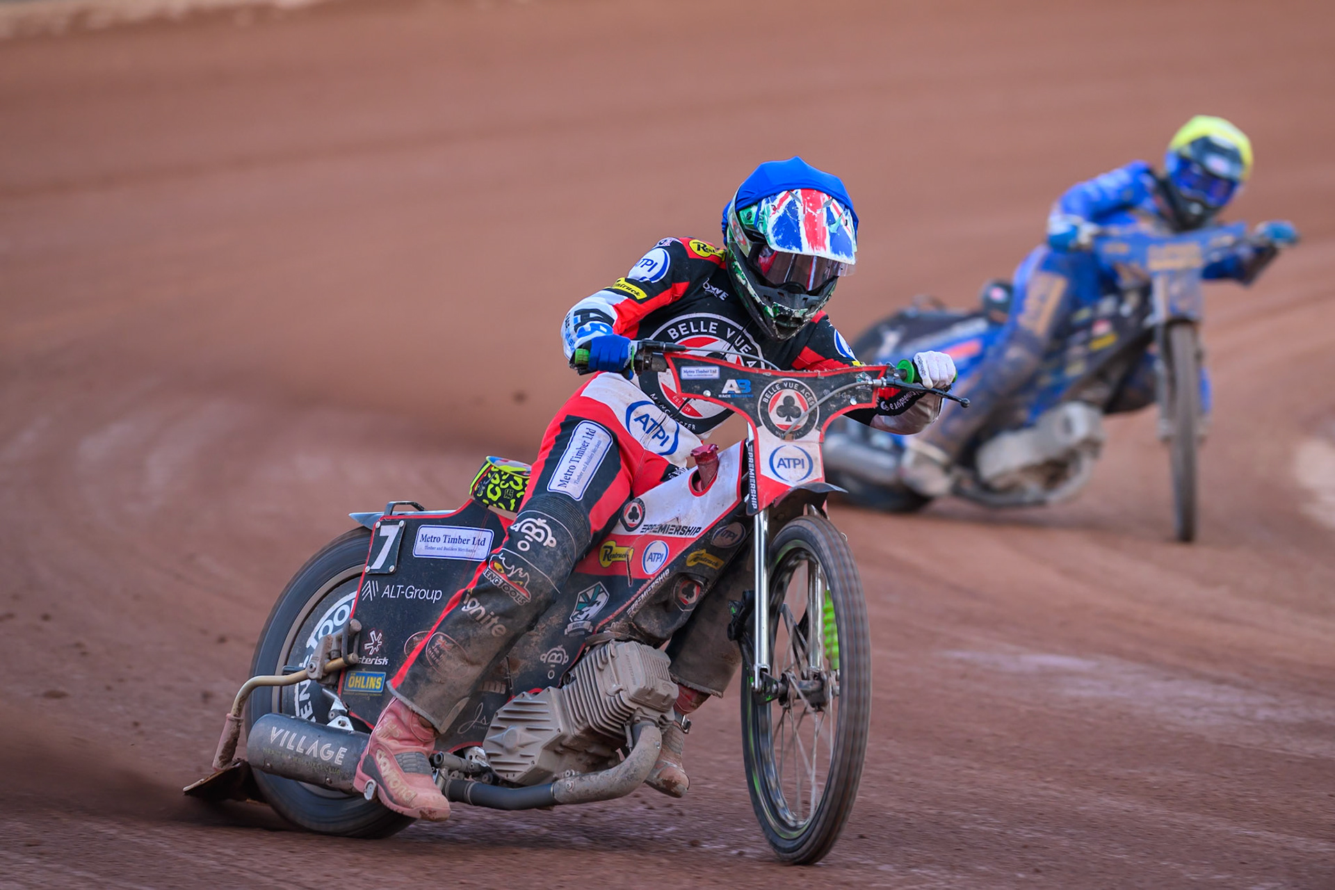 William Cairns of Belle Vue Aces in Blue leading Jody Scott of Kings Lynn Stars in Yellow during the Rowe Motor Oil Premiership match between Belle Vue Aces and King's Lynn Stars at the National Speedway Stadium, Manchester on Monday 10th August 2026. (Photo: Ian Charles | MI News)