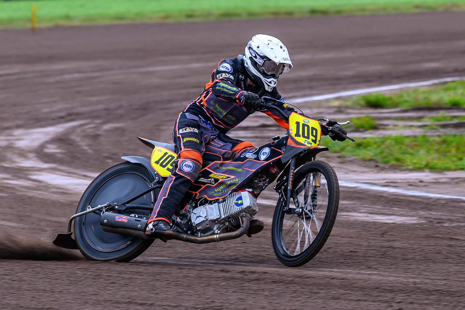 Zach Wajtknecht (109) of Great Britain practices during the FIM Long Track World Championship Final 4, at the Speed Centre Roden, Netherlands on Sunday 21st September 2025. (Photo: Ian Charles | MI News)