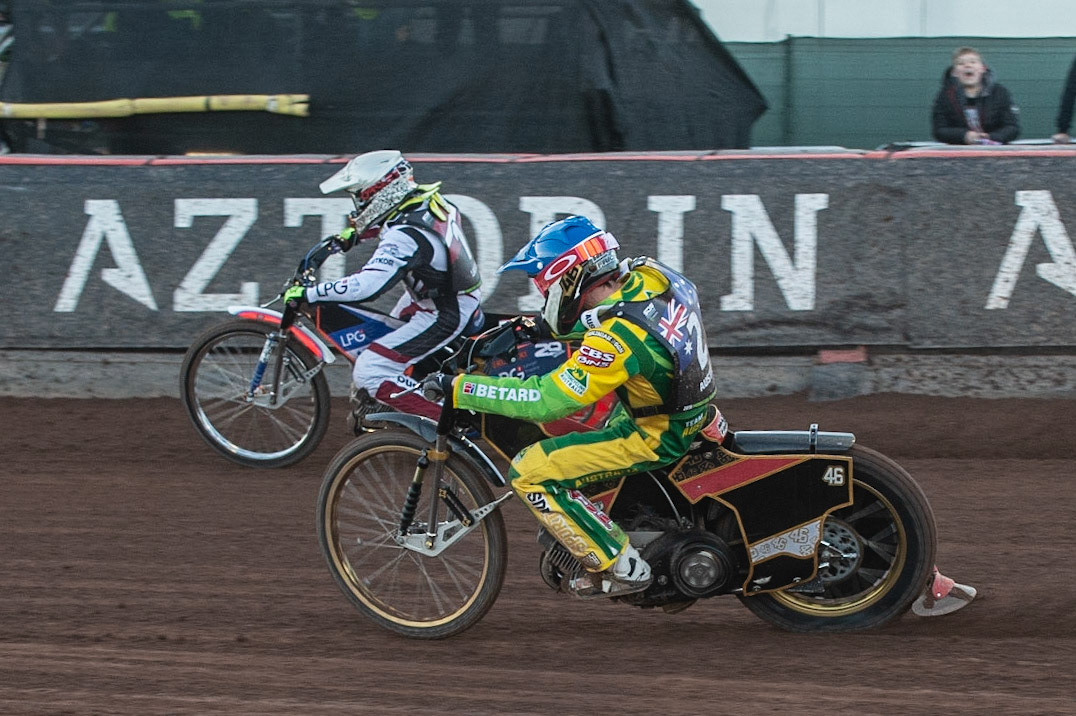 Photo: Ian Charles

Max Fricke (Blue) chases Andzejs Lebedevs (White)

Monster Energy FIM Speedway Of Nations, Race Off 2, Belle Vue National Speedway Stadium, Manchester 7 May  2019