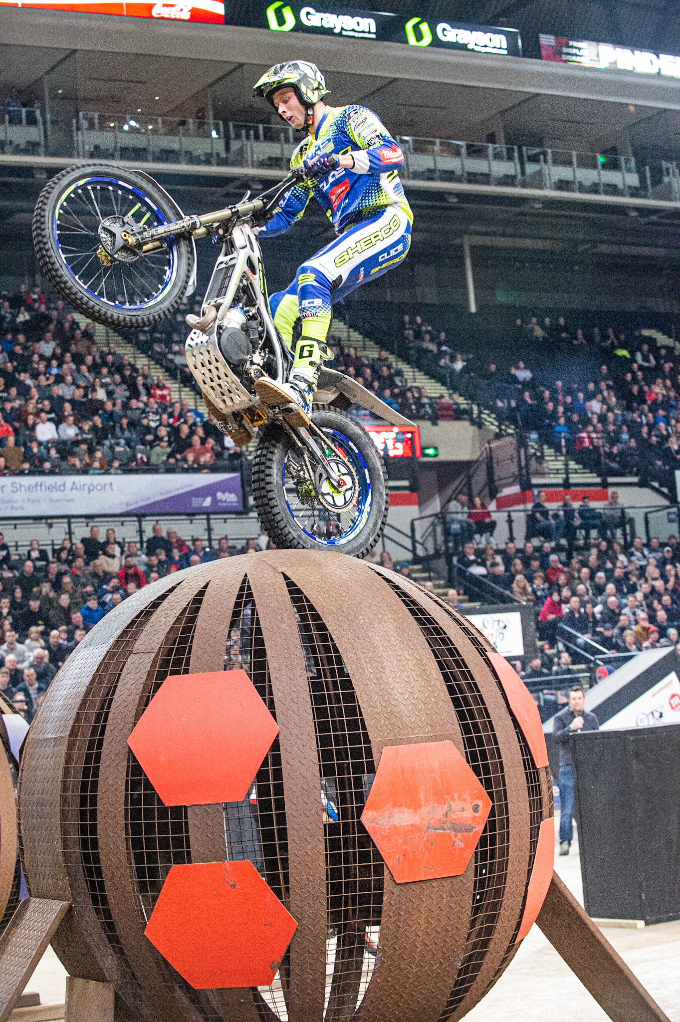 SHEFFIELD, ENGLAND  - DECEMBER 28TH  Jack Peace, UK (Sherco) on the globe  during the 25th Anniversary Sheffield Indoor Trial at the FlyDSA Arena, Sheffield on Saturday 28th December 2019. (Credit: Ian Charles | MI News)