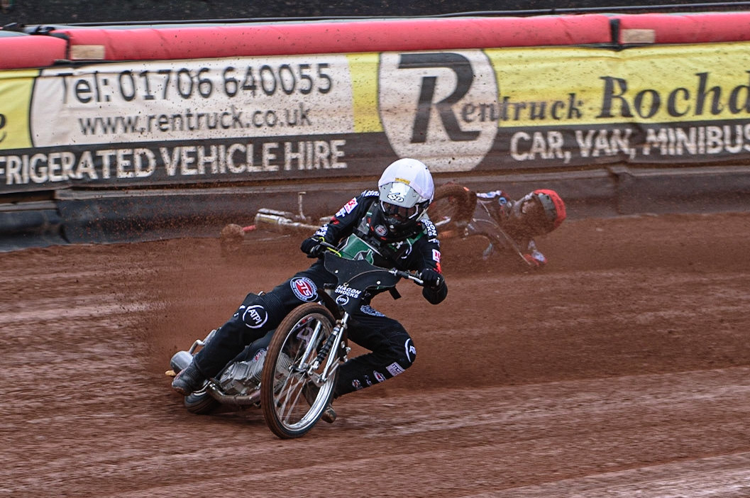 MANCHESTER, UK. APR 15TH  Jack Smith  slides off in the opening heat behind Dan Gilkes  during the National Development League match between Belle Vue Colts and Plymouth Centurions at the National Speedway Stadium, Manchester on Friday 15th April 2022. Credit: Ian Charles | MI News)