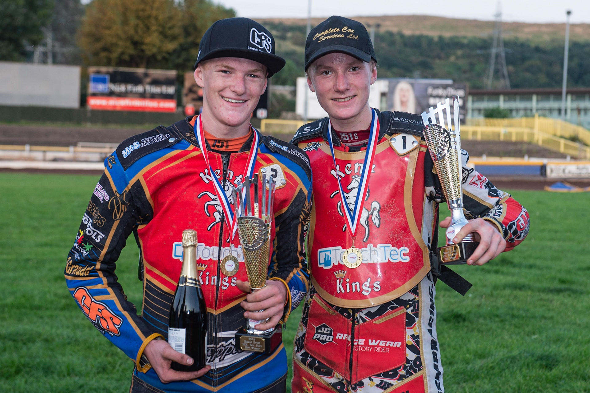 Photo by Ian Charles:

Anders Rowe (left) and Drew Kemp  with their trophies


National League Best pairs Championship, Owlerton Stadium, Sheffield, 25 August 2019